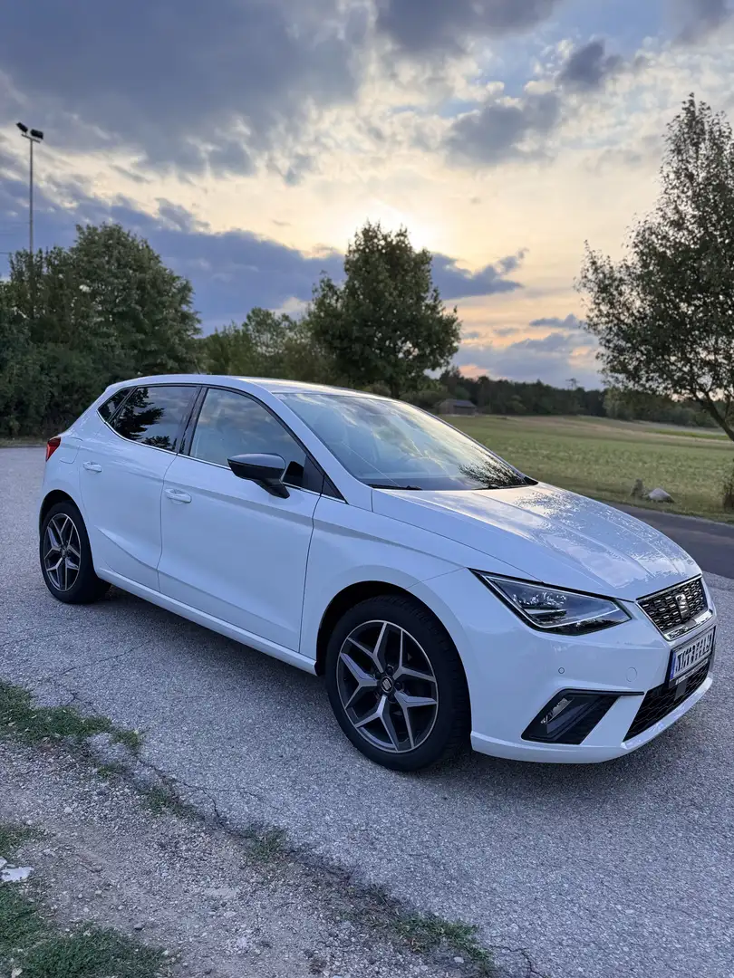 SEAT Ibiza Ibiza 1,0 ECO TSI Xcellence Weiß - 2