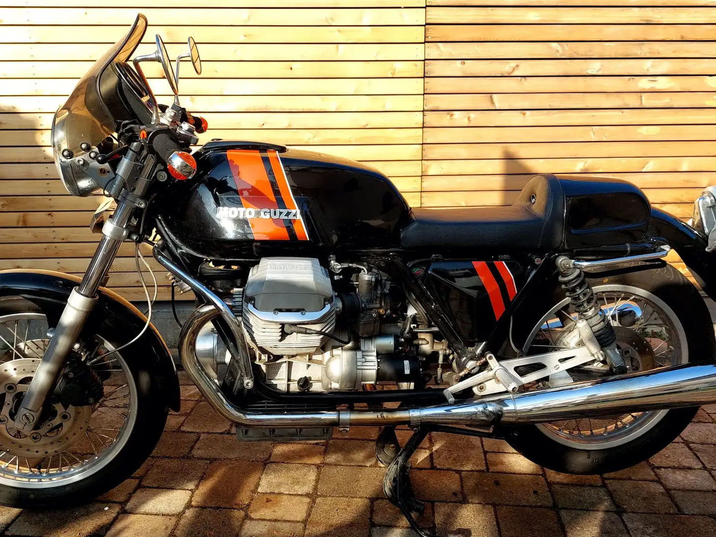 Moto Guzzi 1000 S Rot - 1