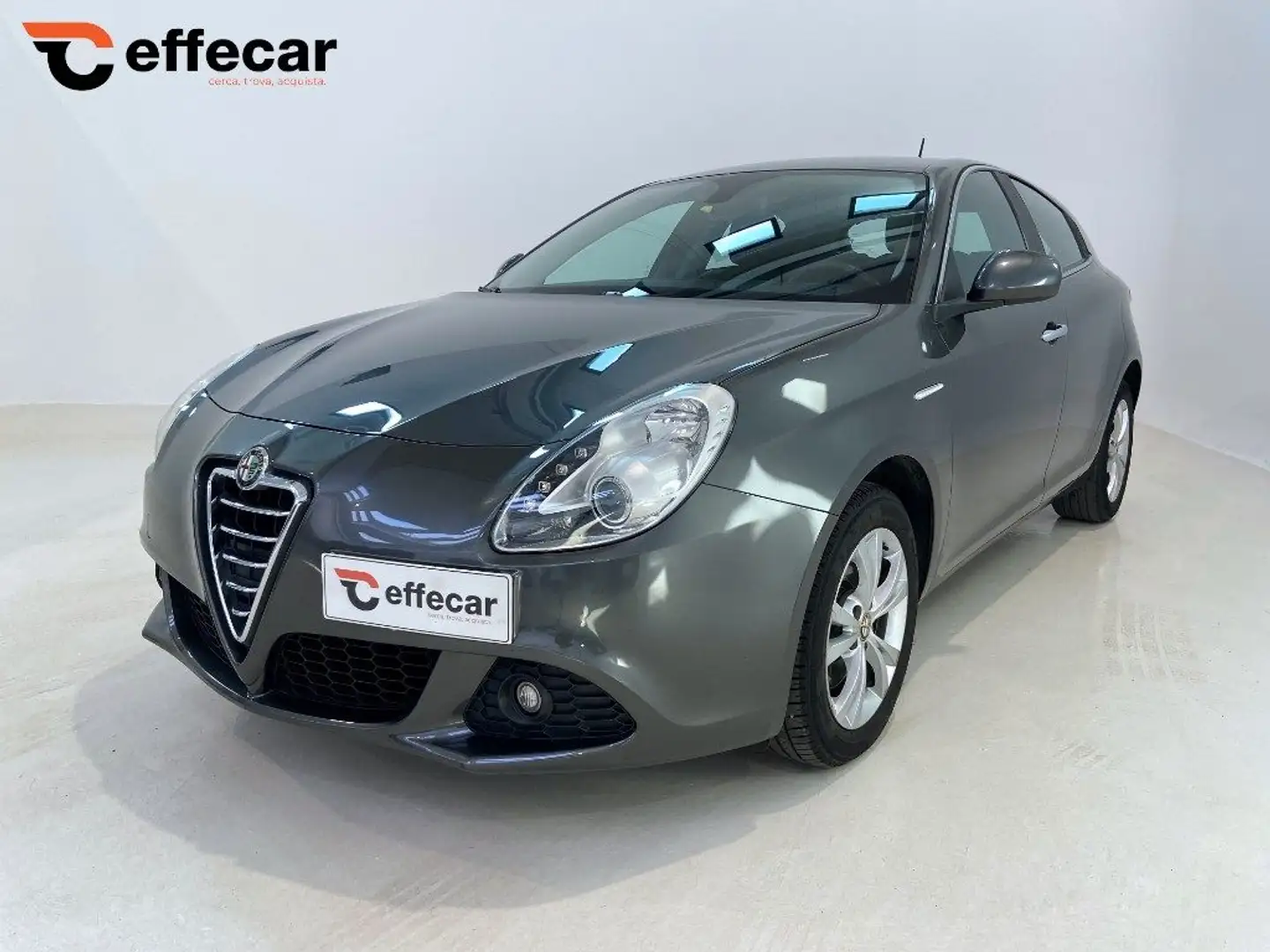 Alfa Romeo Giulietta 1.4 Turbo MultiAir Distinctive Grigio - 1
