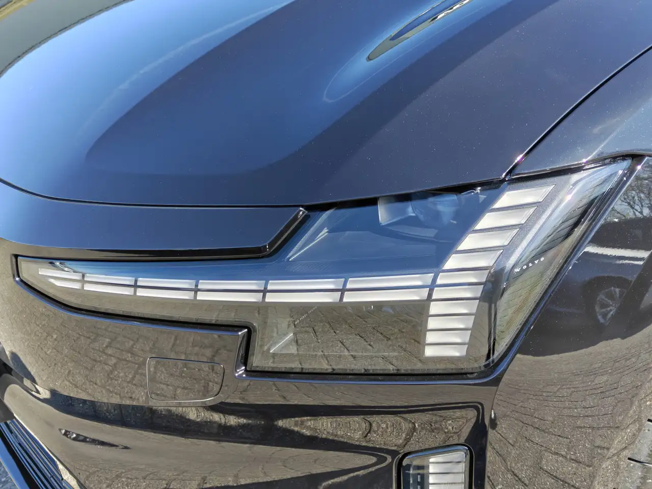 Volvo ES90 2026