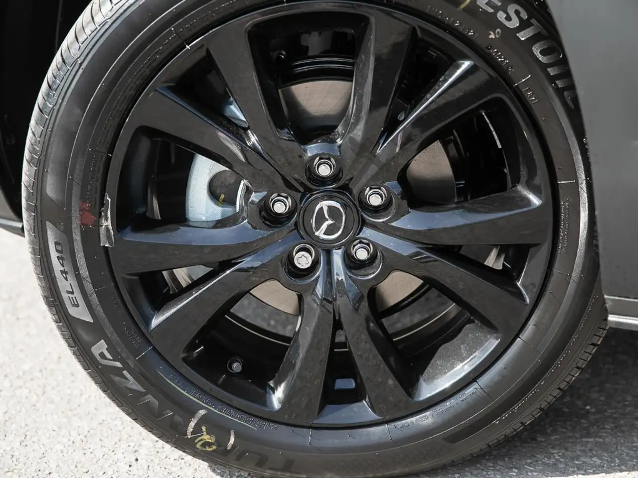 Mazda CX-30 снимка Mazda CX-30