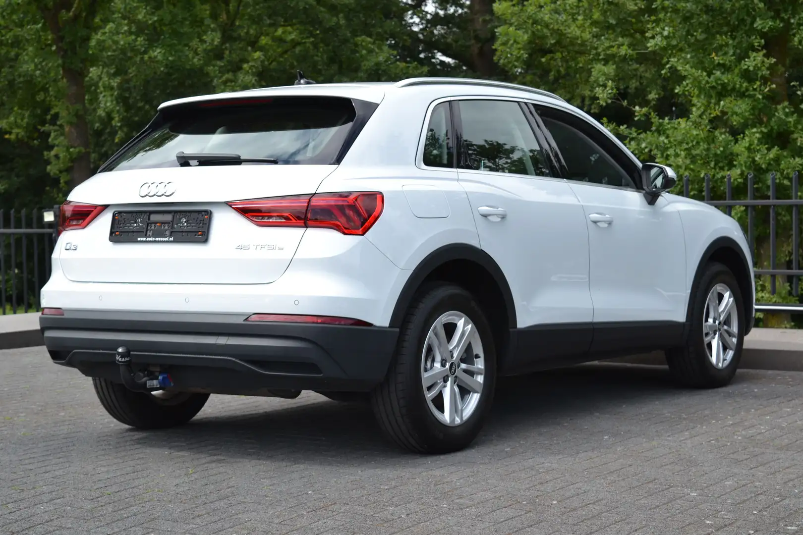 Audi Q3 45 TFSI-e PHEV | Stoelverw | Cruise | Trekhaak Wit - 2