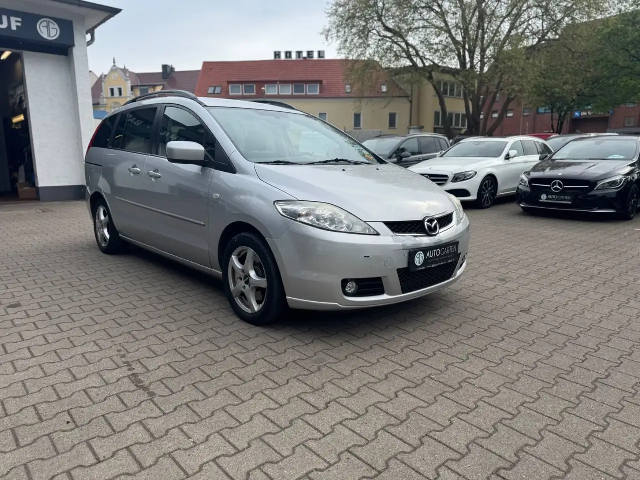 Mazda 5