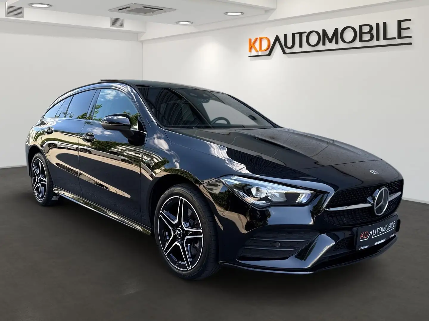 Mercedes-Benz CLA 250 e PHEV Shooting Brake Aut. AMG Line Noir - 2