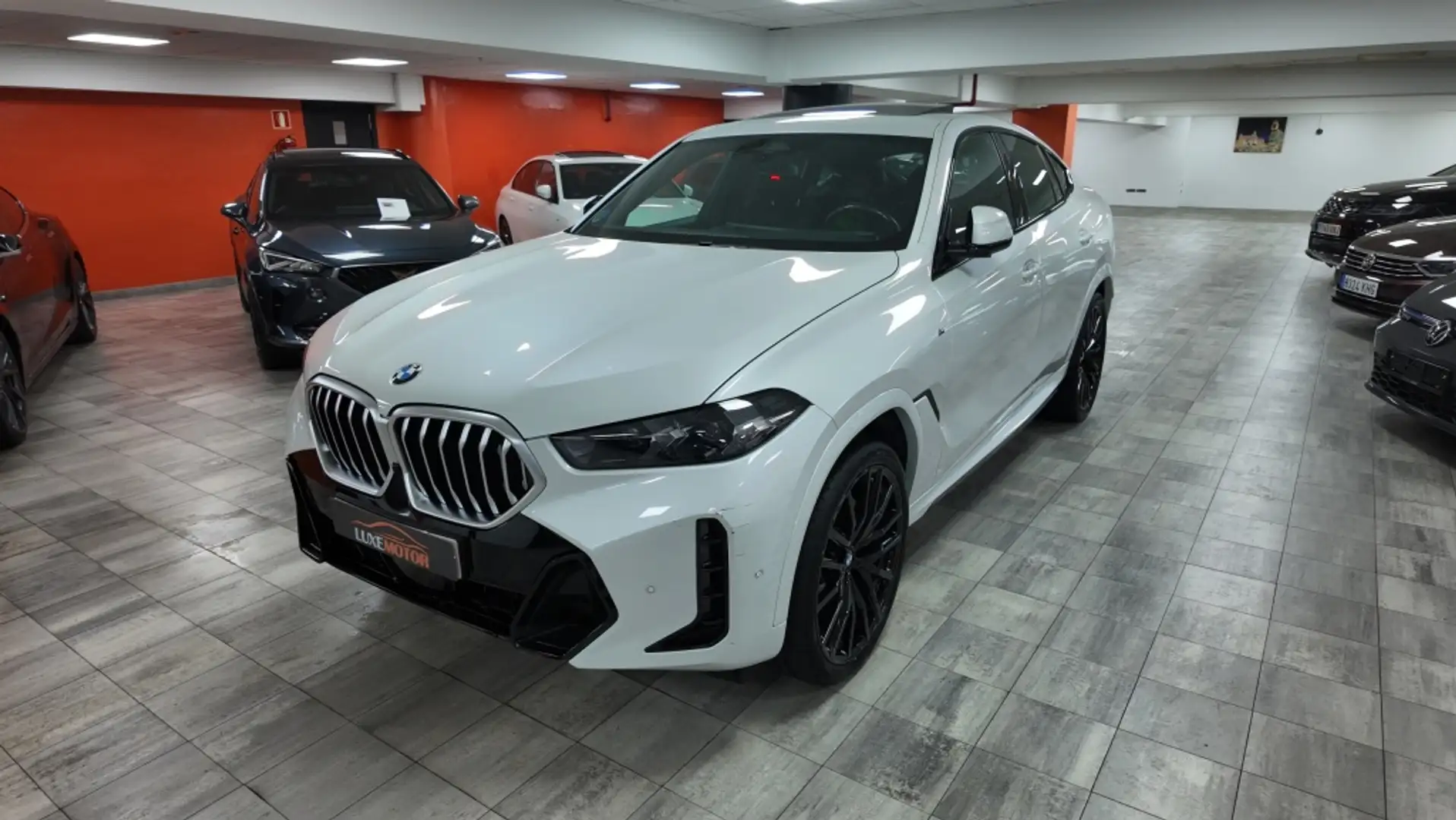 BMW X6 xDrive 30dA M Sport Weiß - 1