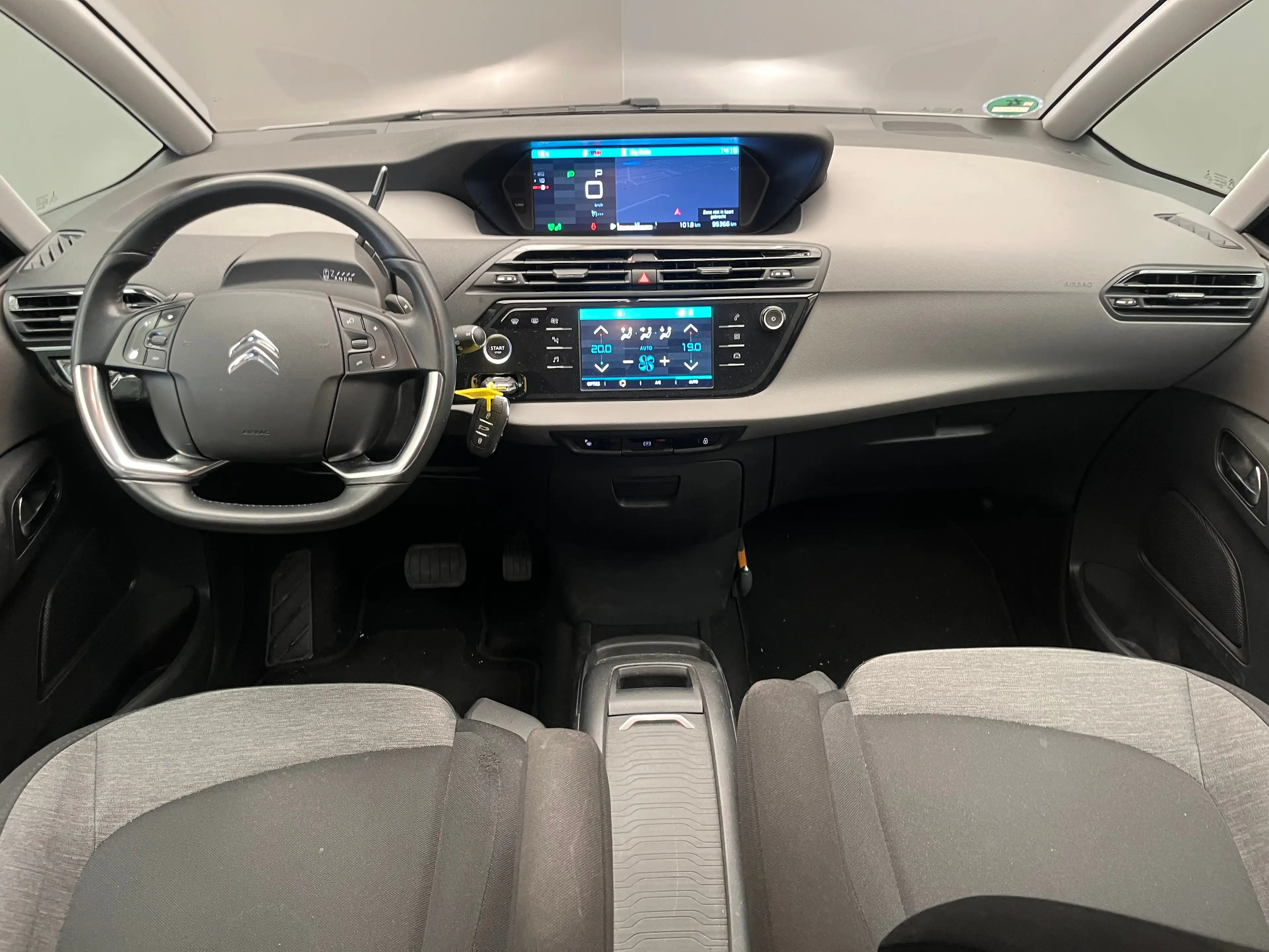Citroen C4 Picasso 1.2 Turbo 130PK Feel | Achteruitrijcamera | Airco — photo 3