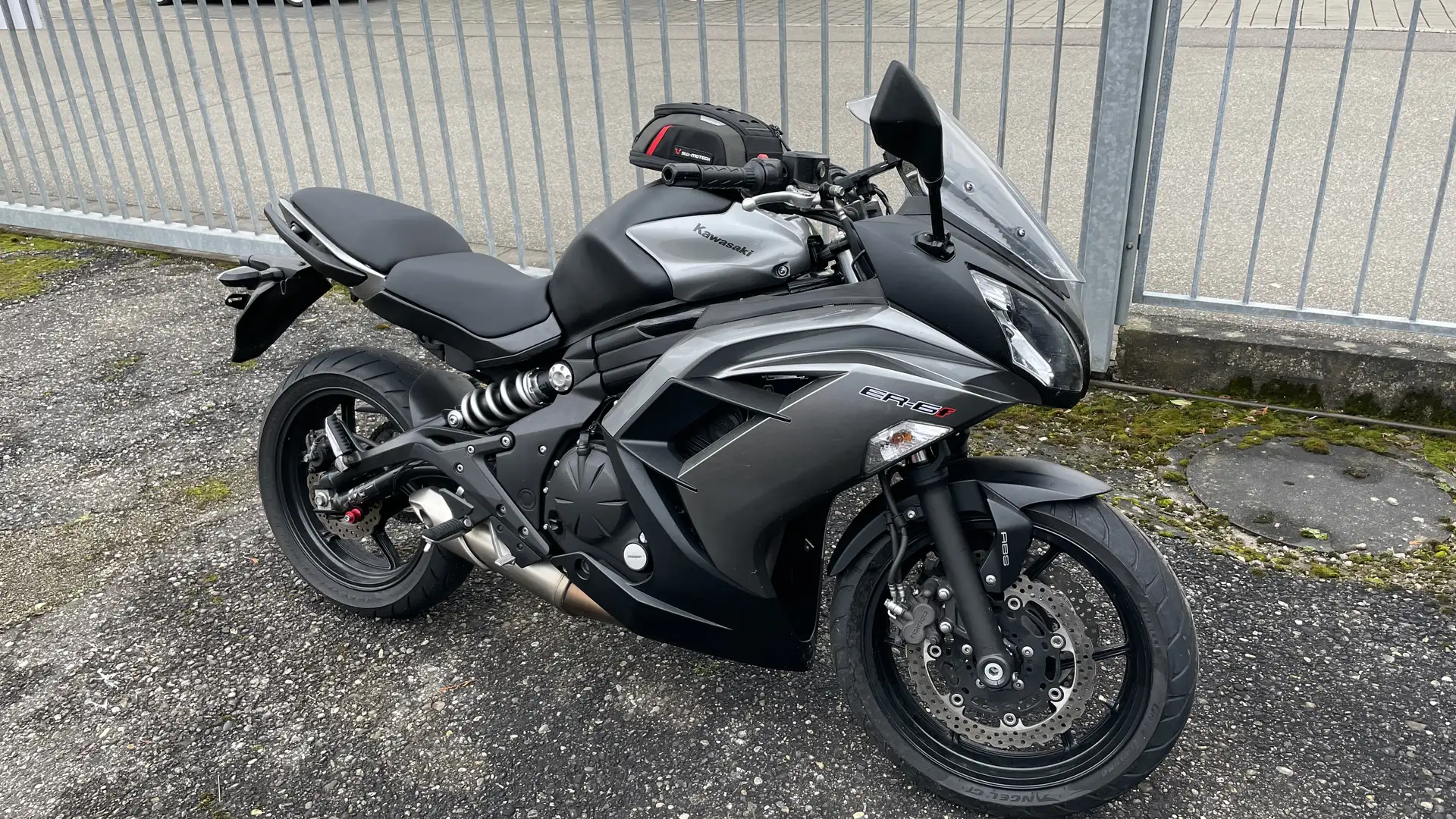 Kawasaki ER - 6 F EX650E ABS Negro - 1