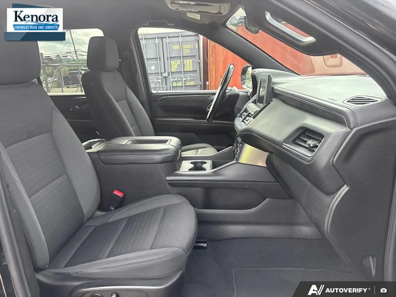 Chevrolet Tahoe снимка Chevrolet Tahoe