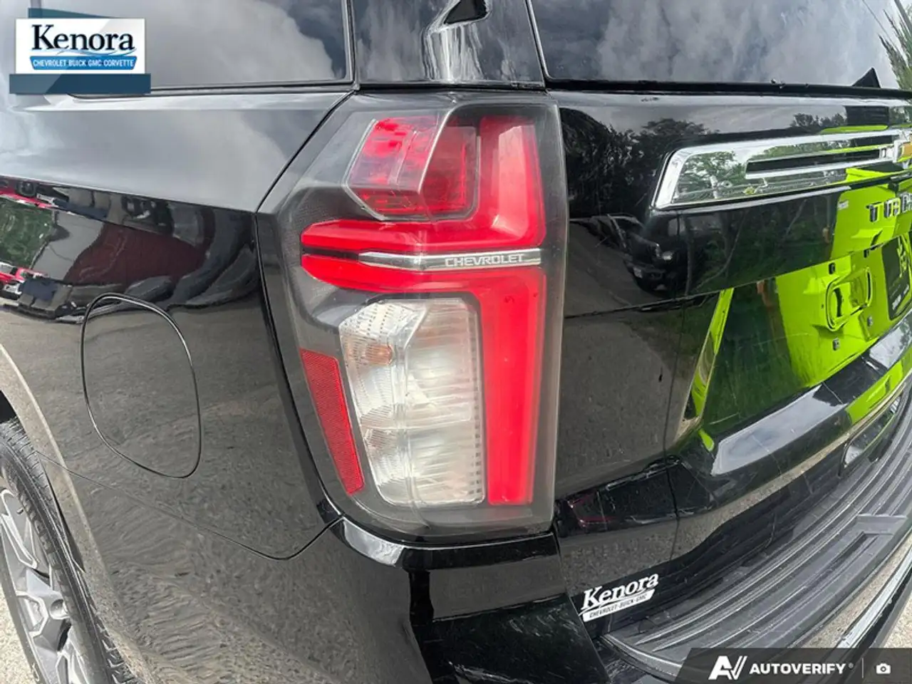 Chevrolet Tahoe снимка Chevrolet Tahoe