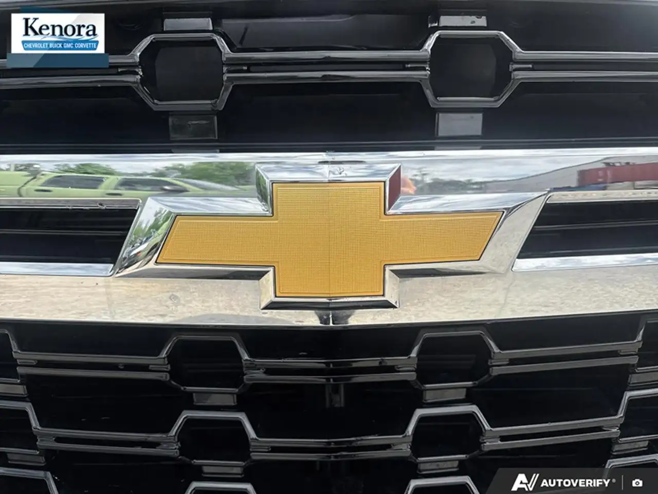 Chevrolet Tahoe снимка Chevrolet Tahoe