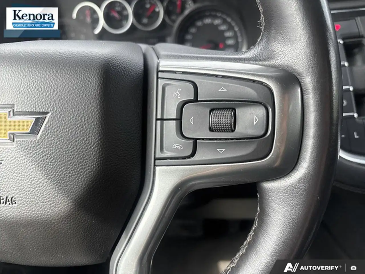 Chevrolet Tahoe снимка Chevrolet Tahoe