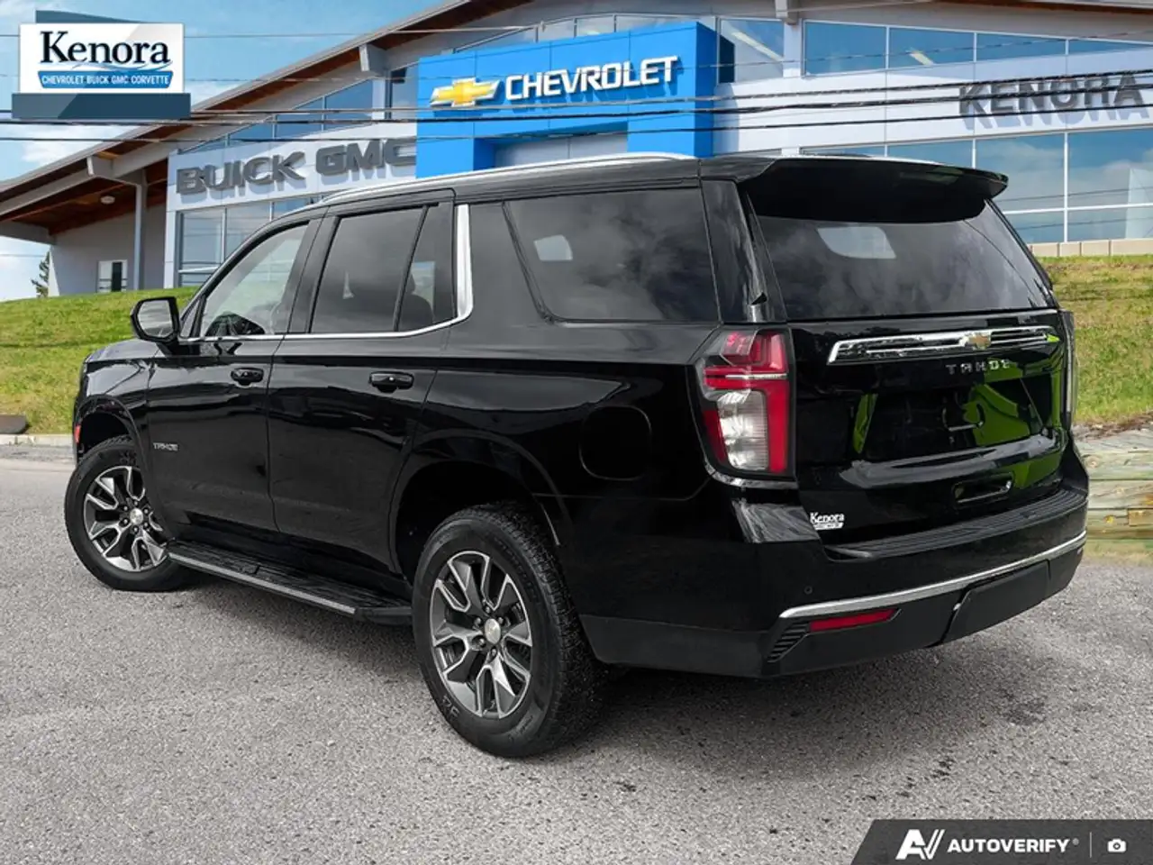 Chevrolet Tahoe снимка Chevrolet Tahoe