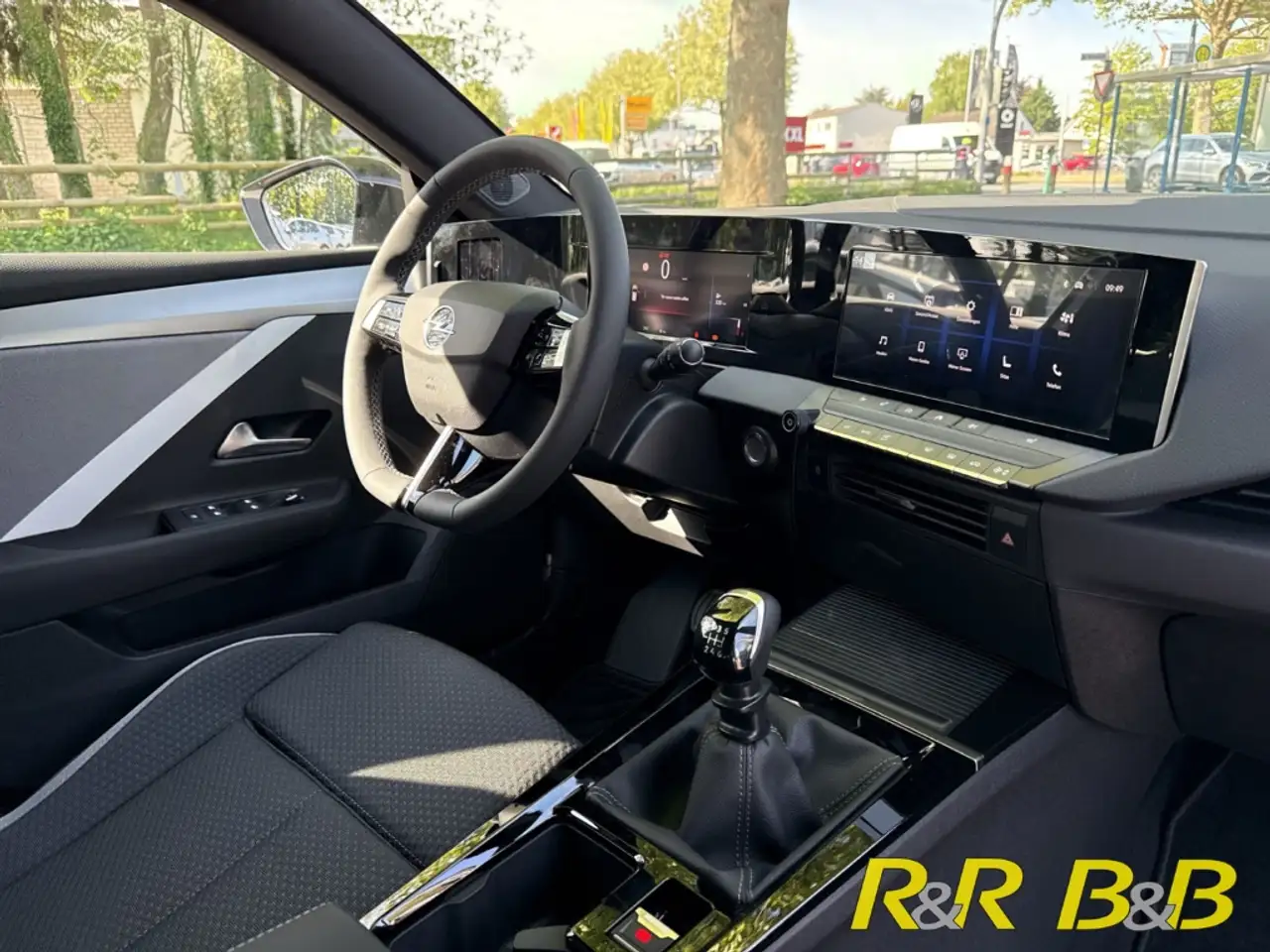 Opel Astra L Edition 1.2 Turbo SHZ+CARPLAY+DAB+BT+LHZ+PDC+LED 12