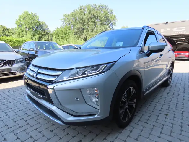 Mitsubishi Eclipse Cross Eclipse Cross 1.5T 2WD Intense SDA CVT