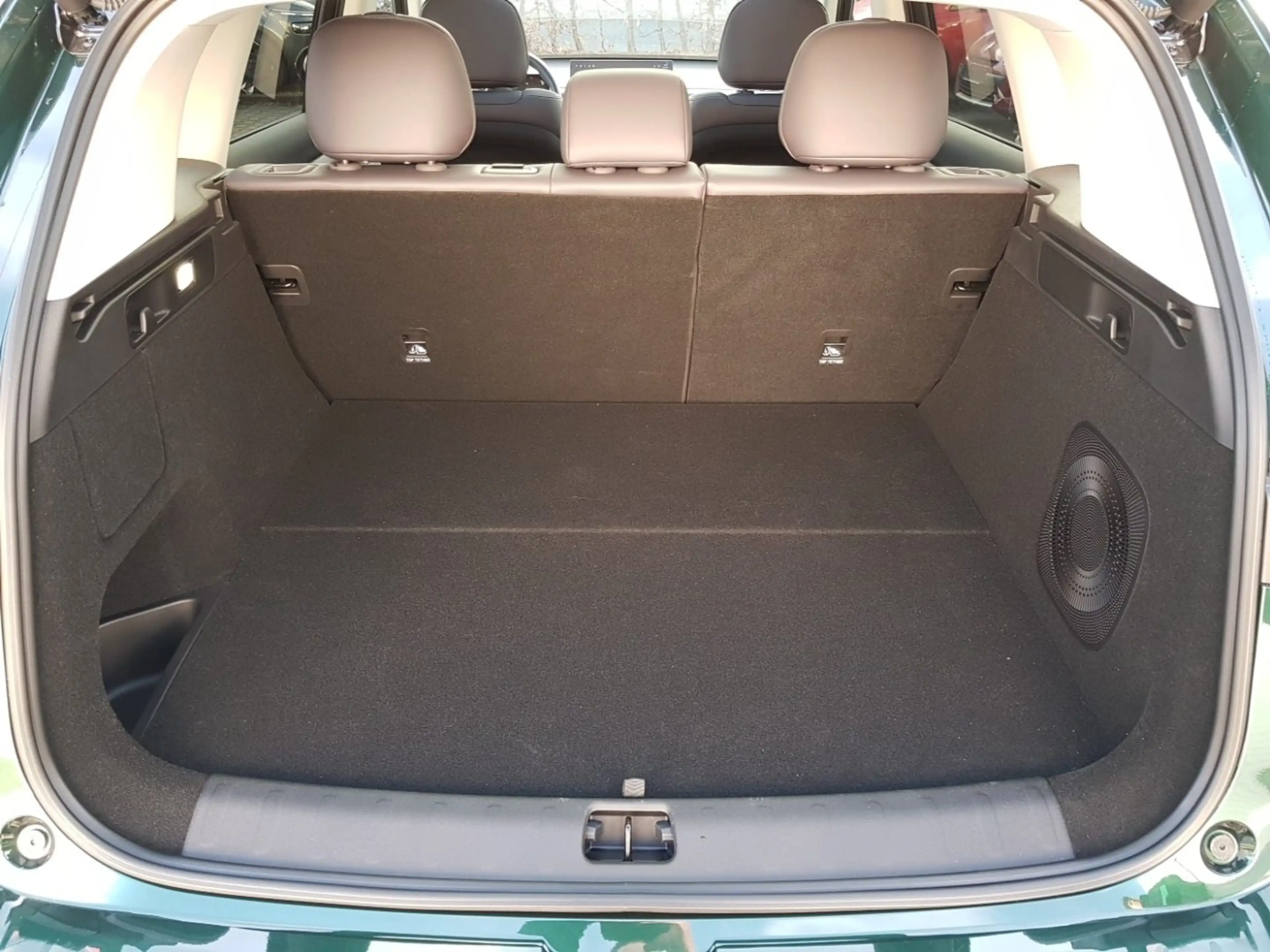 Leapmotor C10 69   KW  Design Pro VOLLAUSTATTUNG — photo 15