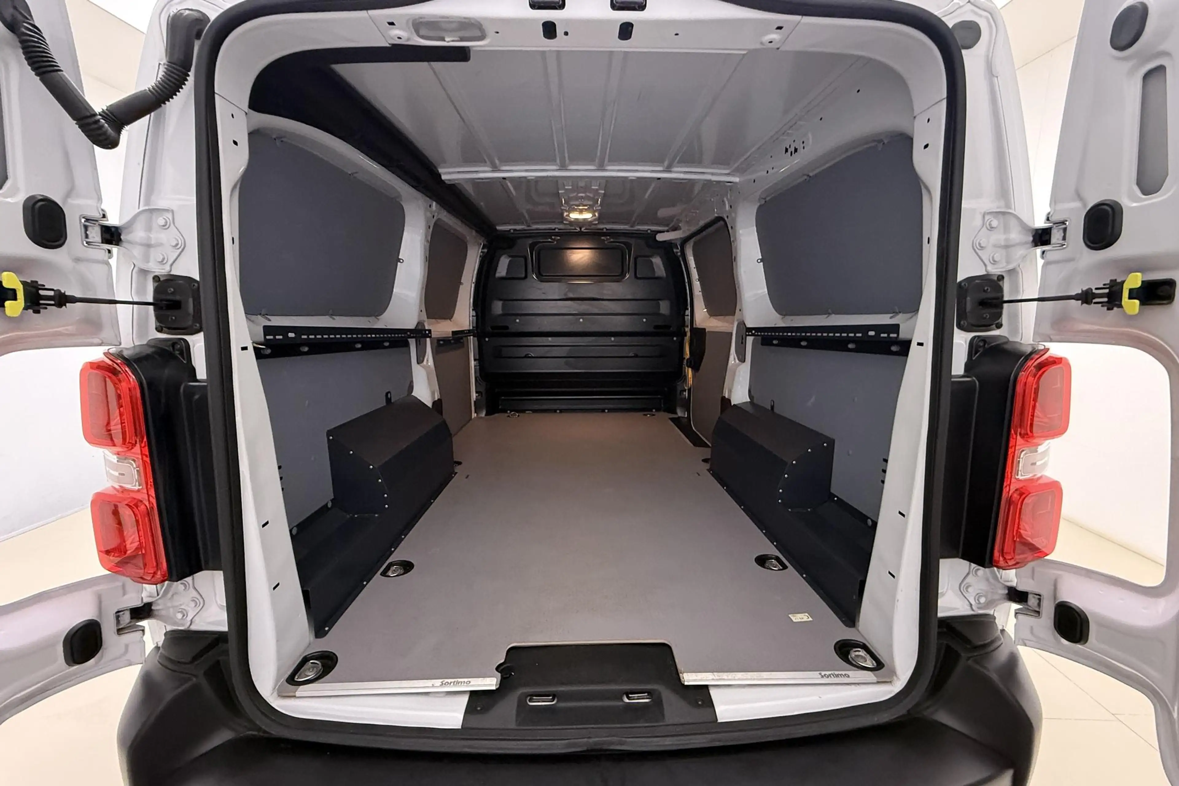 Fiat Scudo 2.0 Diesel 180 S&S L3 Automaat | Navigatie | Camer — photo 10