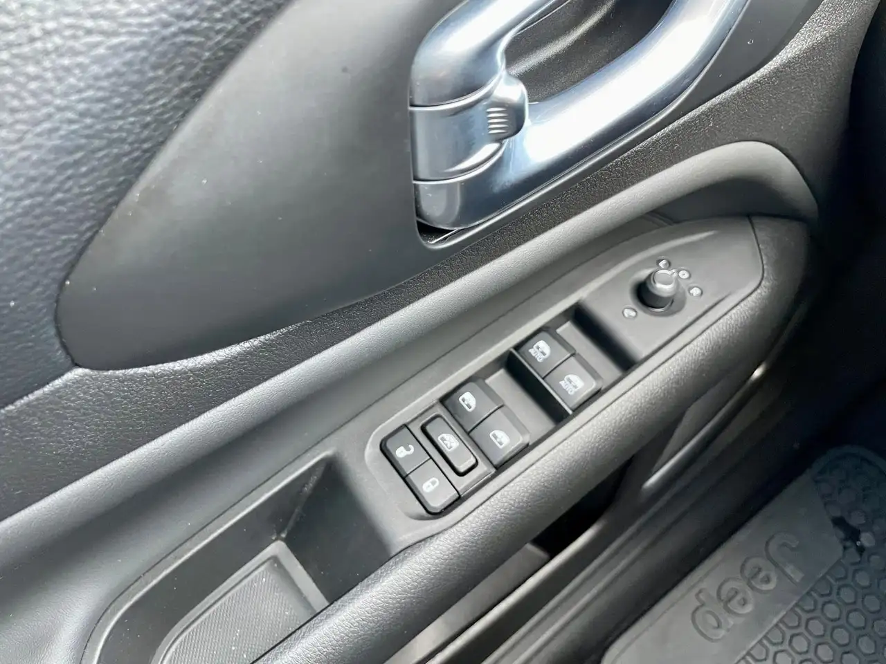 Jeep Compass AT 1.5 GSE 48V e-DCT Altitude 360°KAMERA 15