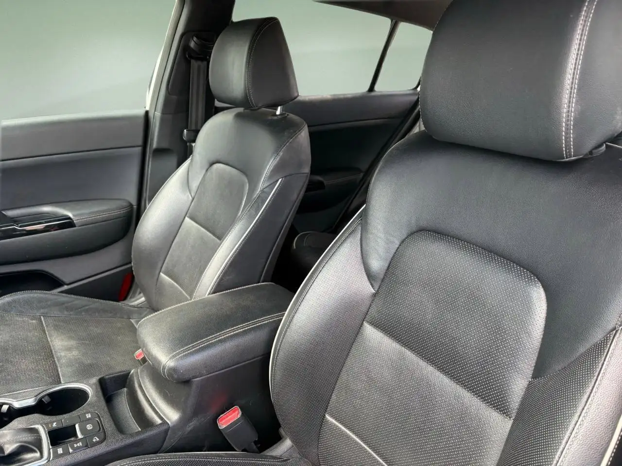 Kia Sportage снимка Kia Sportage