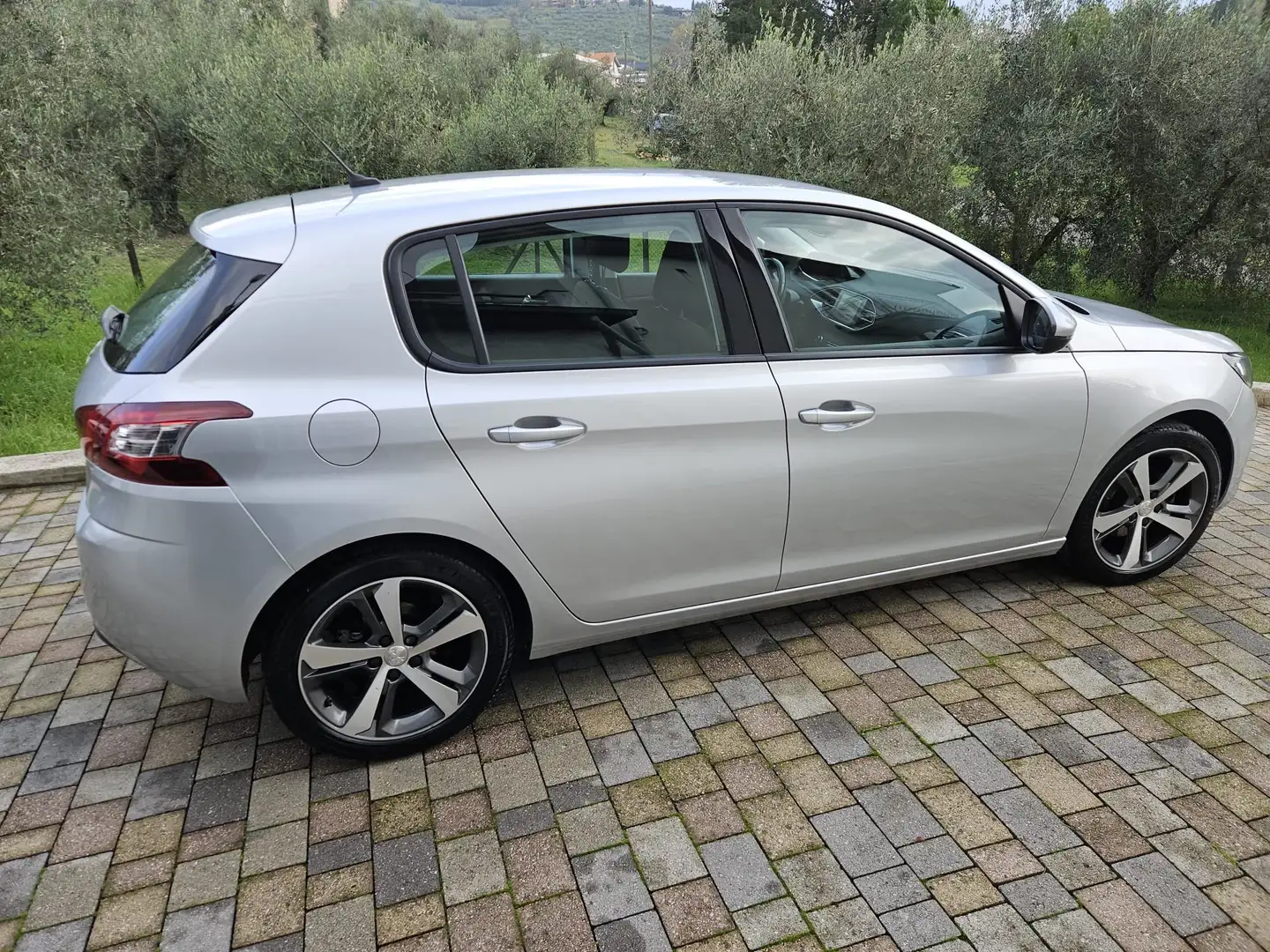 Peugeot 308 308 II 20135p 1.6 bluehdi Allure s Argento - 2