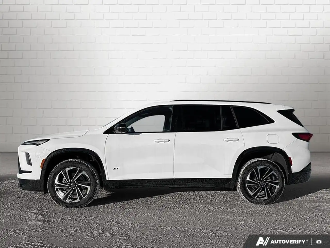 Buick Enclave снимка Buick Enclave