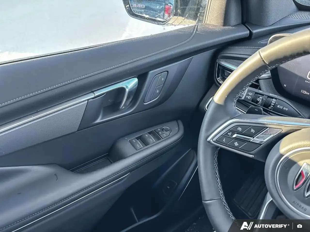 Buick Enclave снимка Buick Enclave