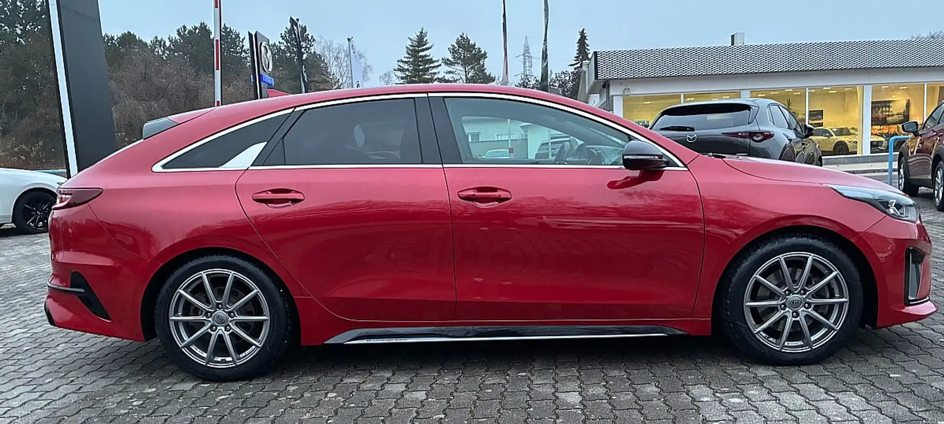 Kia ProCeed / pro_cee'd proceed 1,4 TGDI GPF GT-Line DCT Aut. Rojo - 2