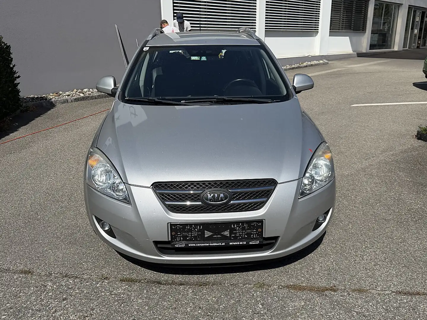 Kia Ceed SW / cee'd SW Cee'd 1.6 CVVT Active sw Silber - 2
