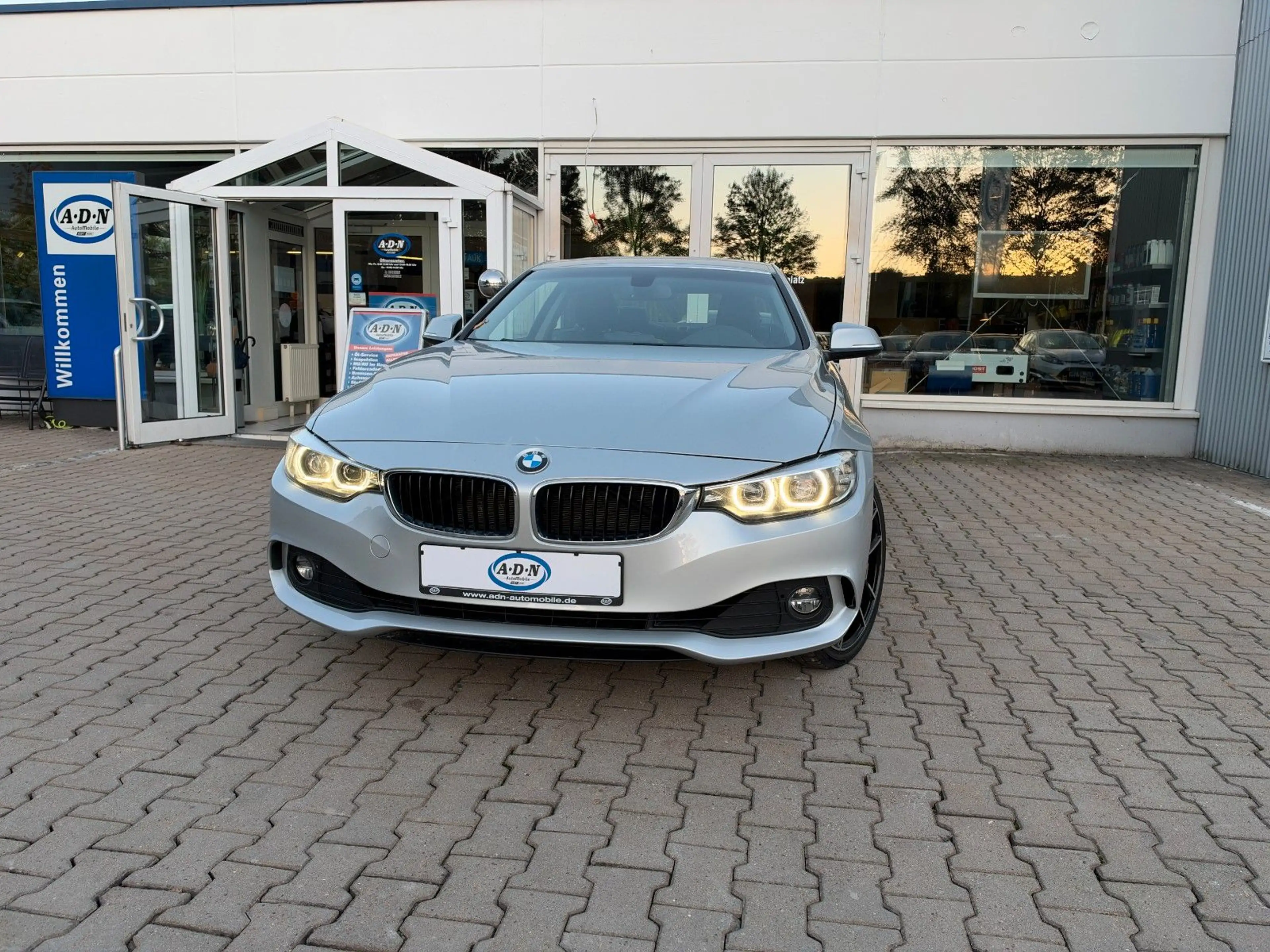 BMW 430 i Coupe xDrive Advantage *Leder*8fach*