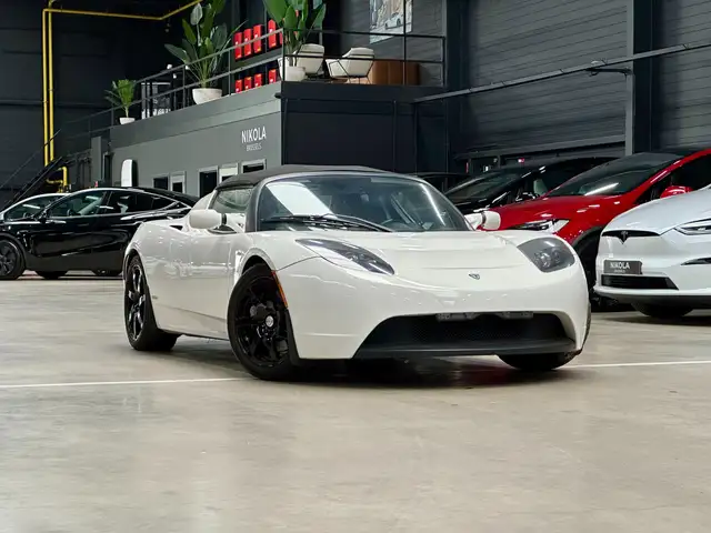 Tesla Roadster SIGNATURE 27/250 - V2.0 - NEW BATTERY