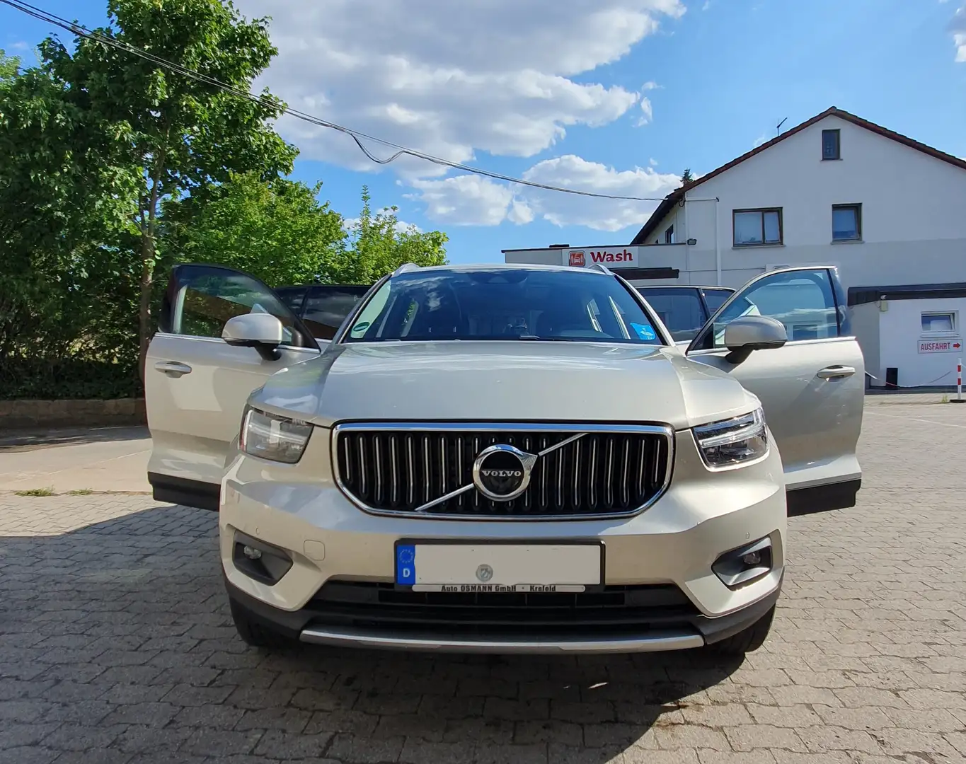 Volvo XC40 XC40 D3 Inscription Bronze - 1