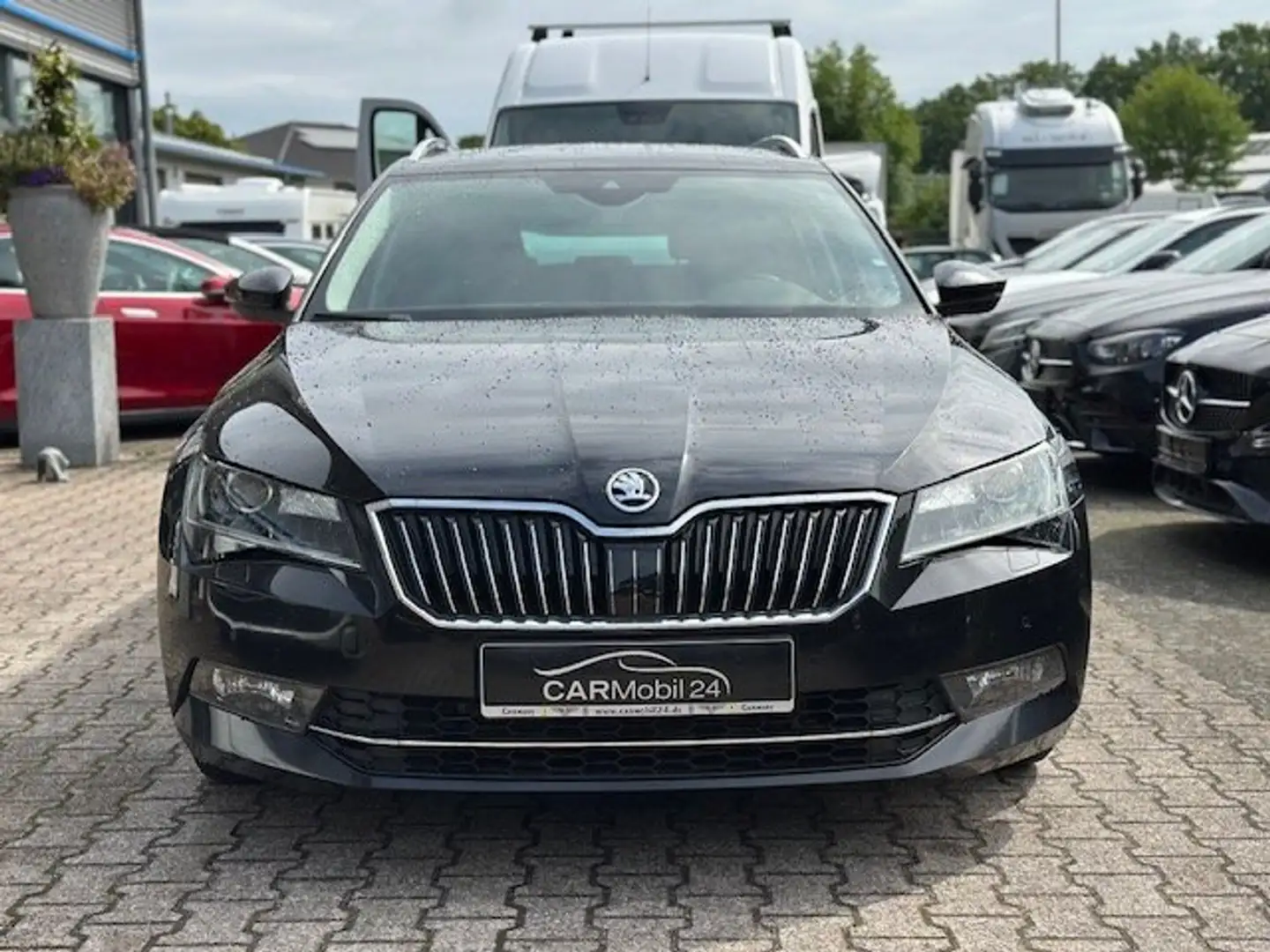 Skoda Superb Combi 2.0 TDI DSG Premium Edition*STD-Heiz*PDC* Noir - 2