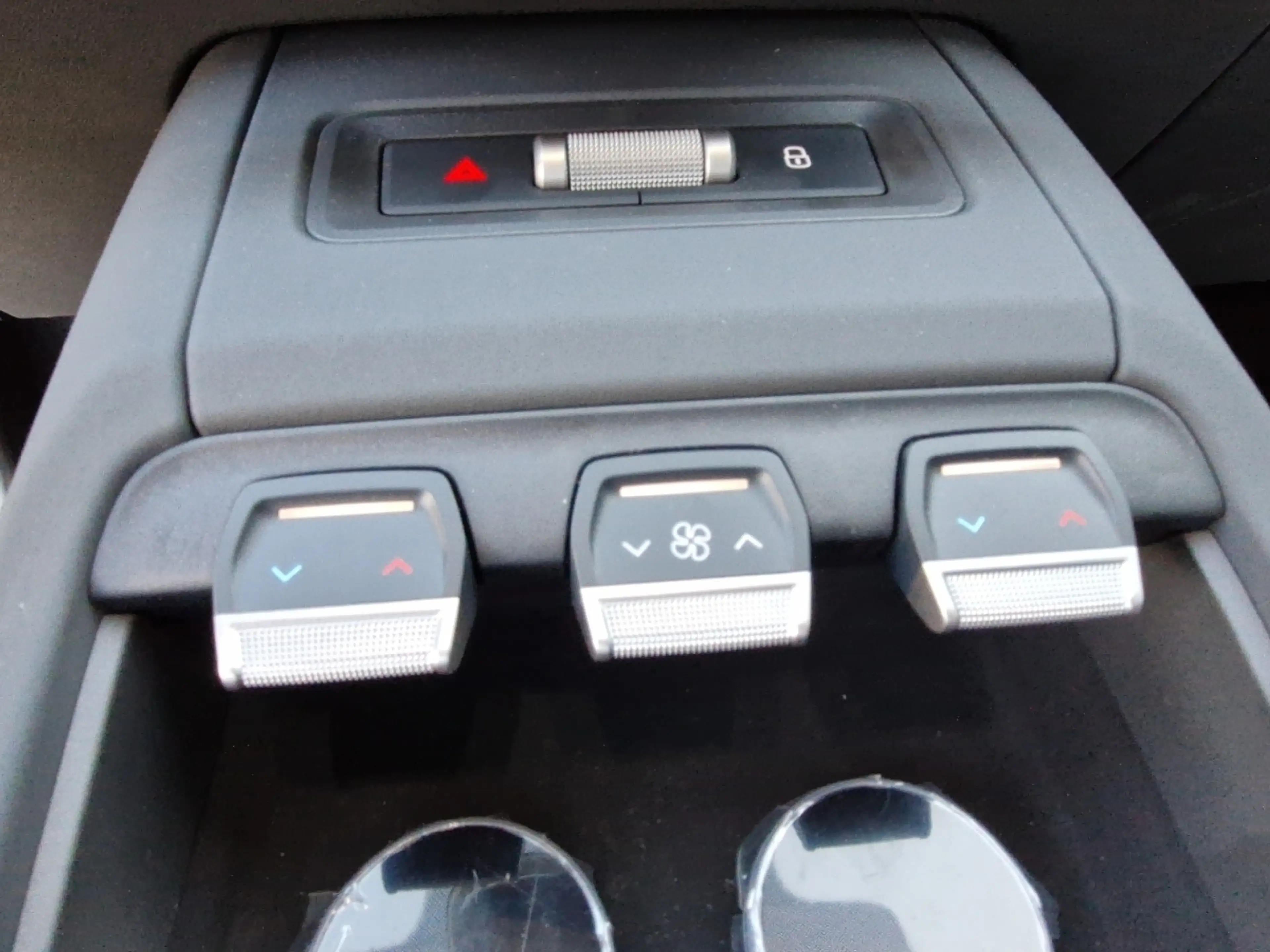 Skoda Peaq 90 Selection Matrix AHK Navi PLA Massagesitz — photo 14