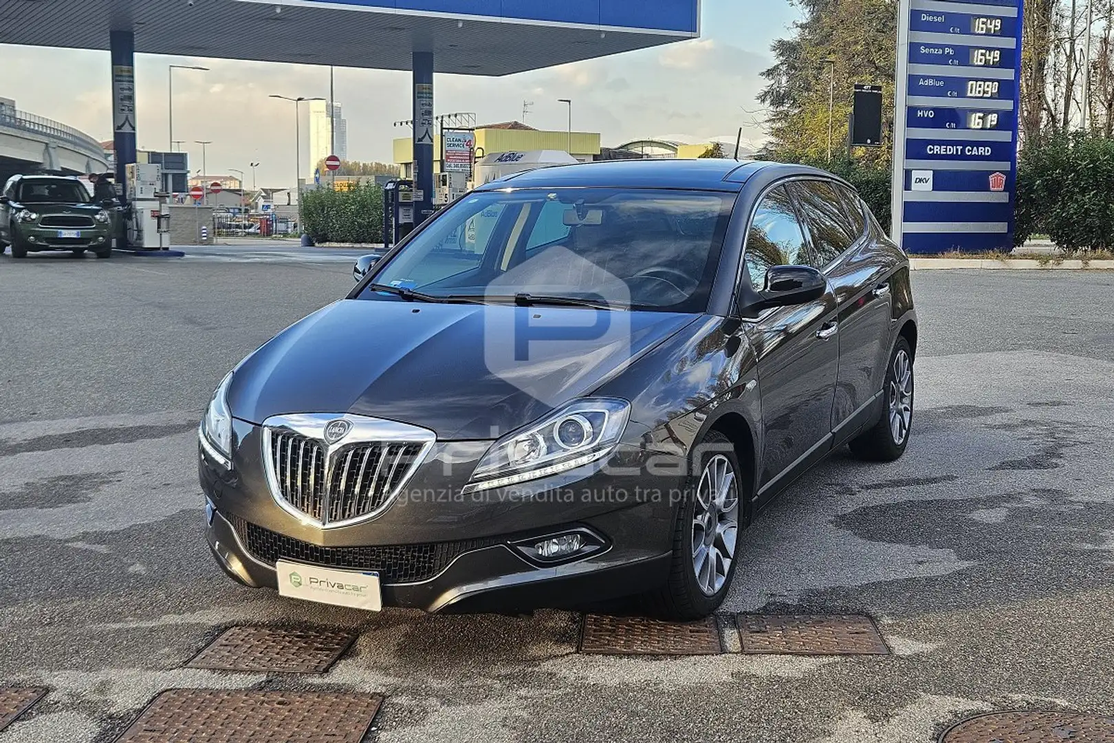 Lancia Delta Delta 1.6 MJT DPF Selectronic Platino Argent - 1