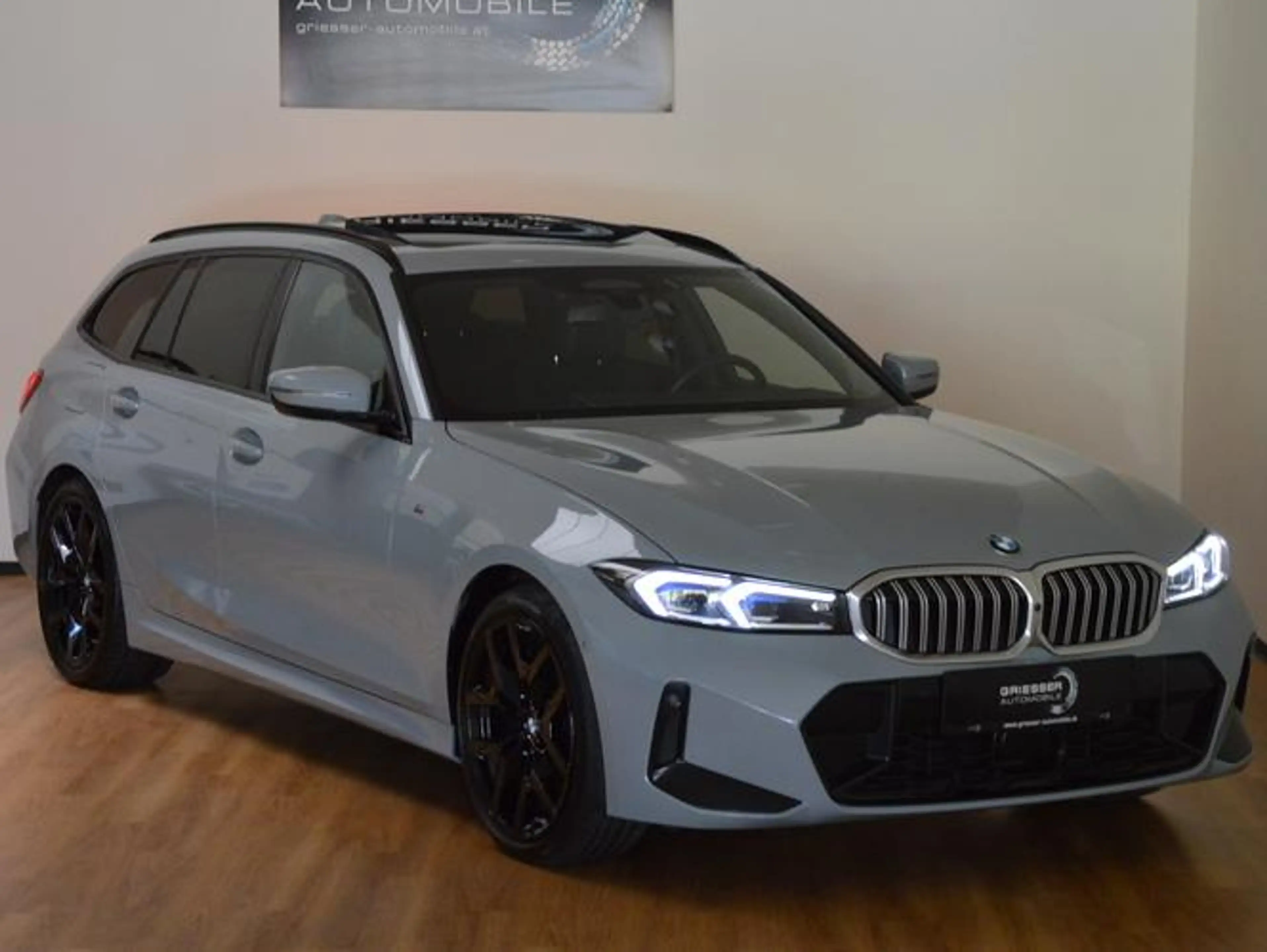 BMW 320 320d xDrive M Sport*AHK*PANO*Assistenzsysteme*
