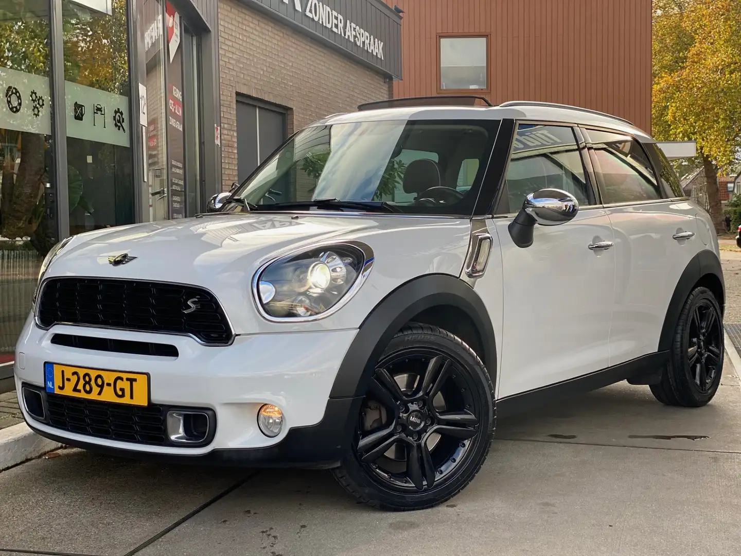 MINI Cooper S Countryman Mini 1.6 ALL4 | Pano | Winterpack | Automaat | Led Blanc - 1