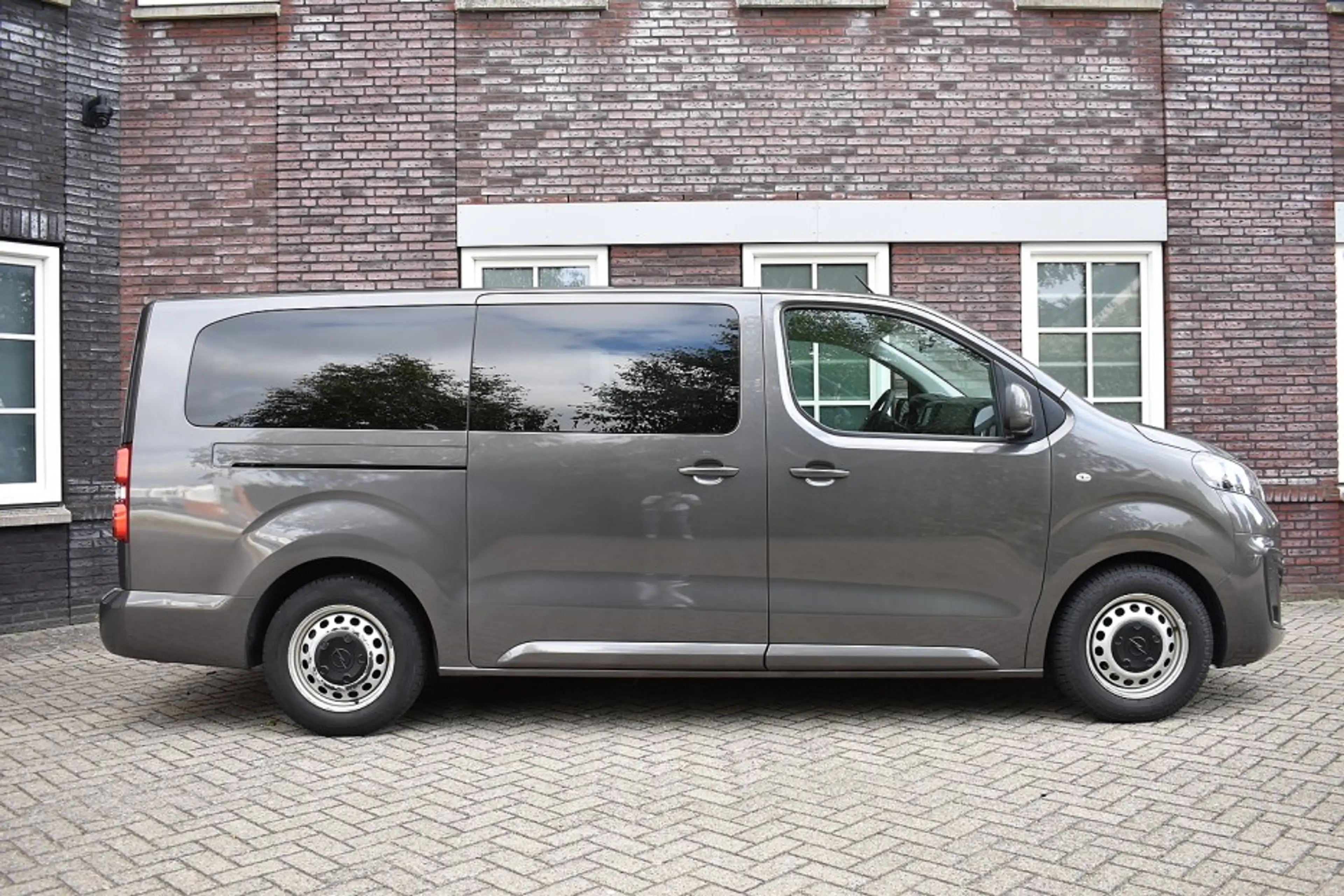 Opel Zafira Life 2.0 CDTI L2H1 Innovation Wij zijn op afspraak geop — photo 6