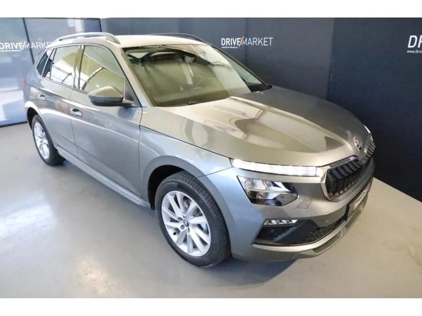 Skoda Kamiq Selection Gris - 1