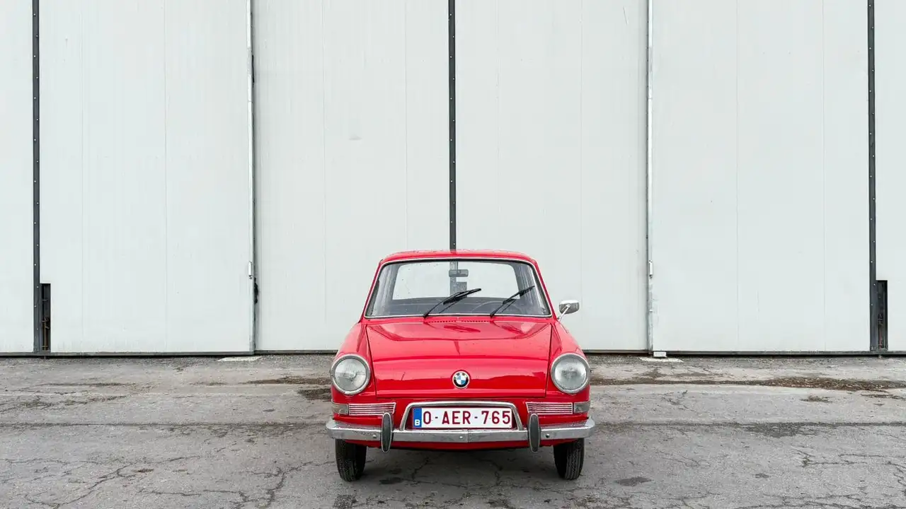 BMW 700, foto 2