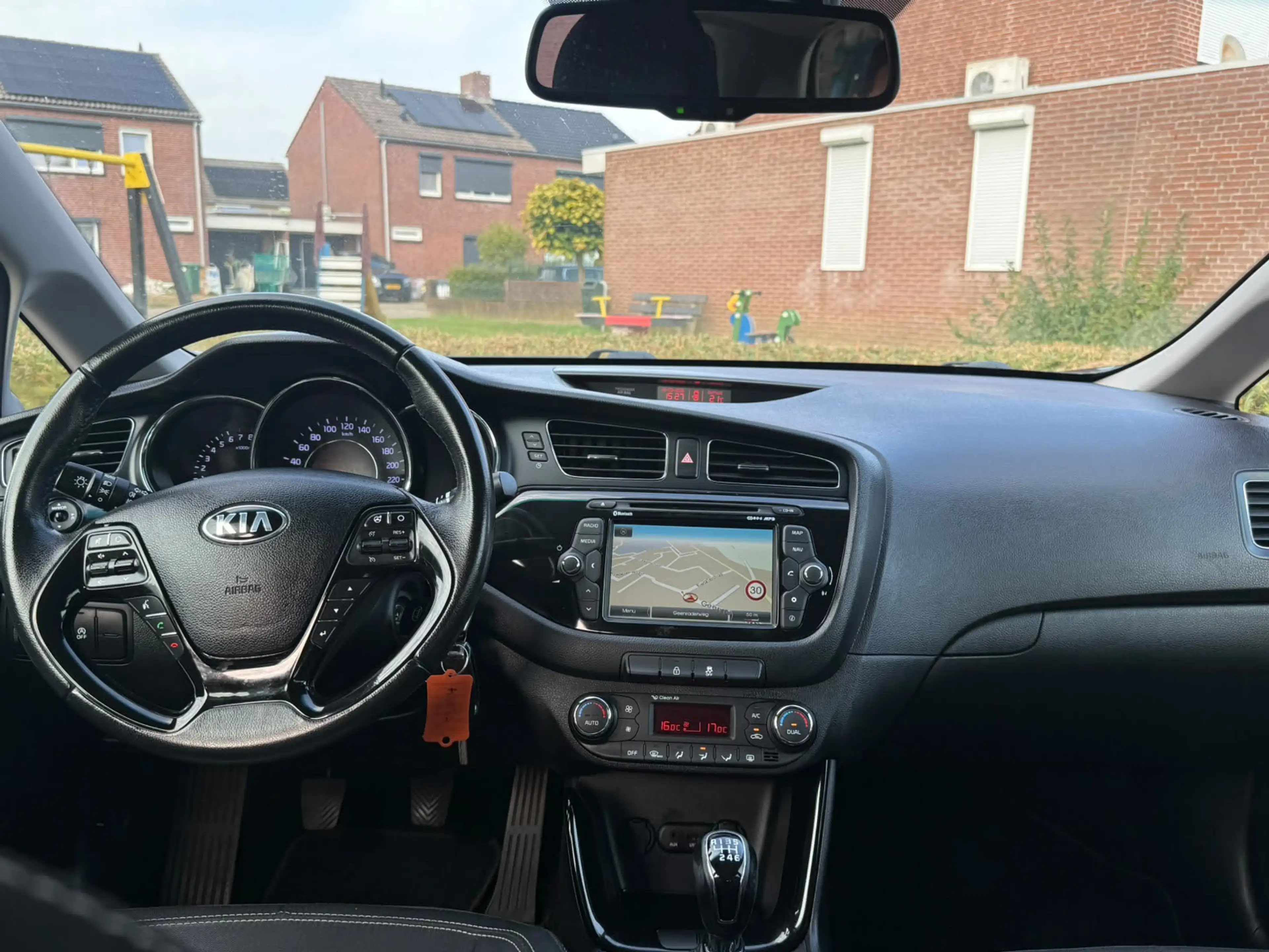 Kia Ceed SW / cee'd SW Sportswagon 1.6 GDI DynamicLine — photo 7