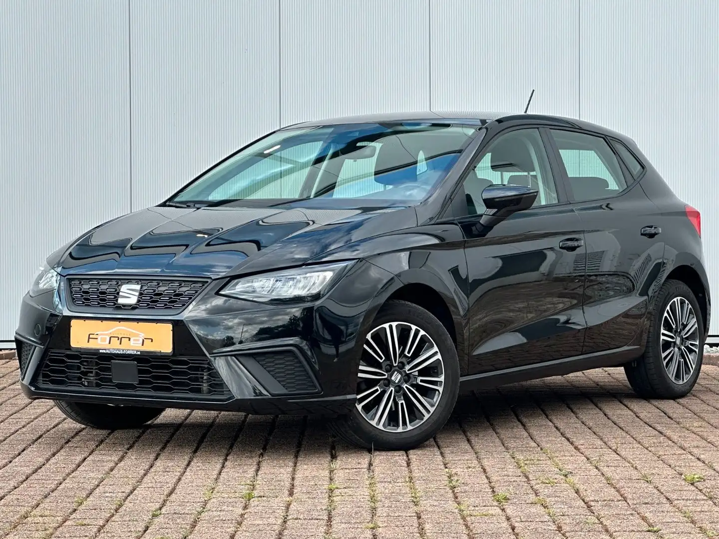 SEAT Ibiza 1.0 TSI "Style" LED NAVI SZH ALU Noir - 1