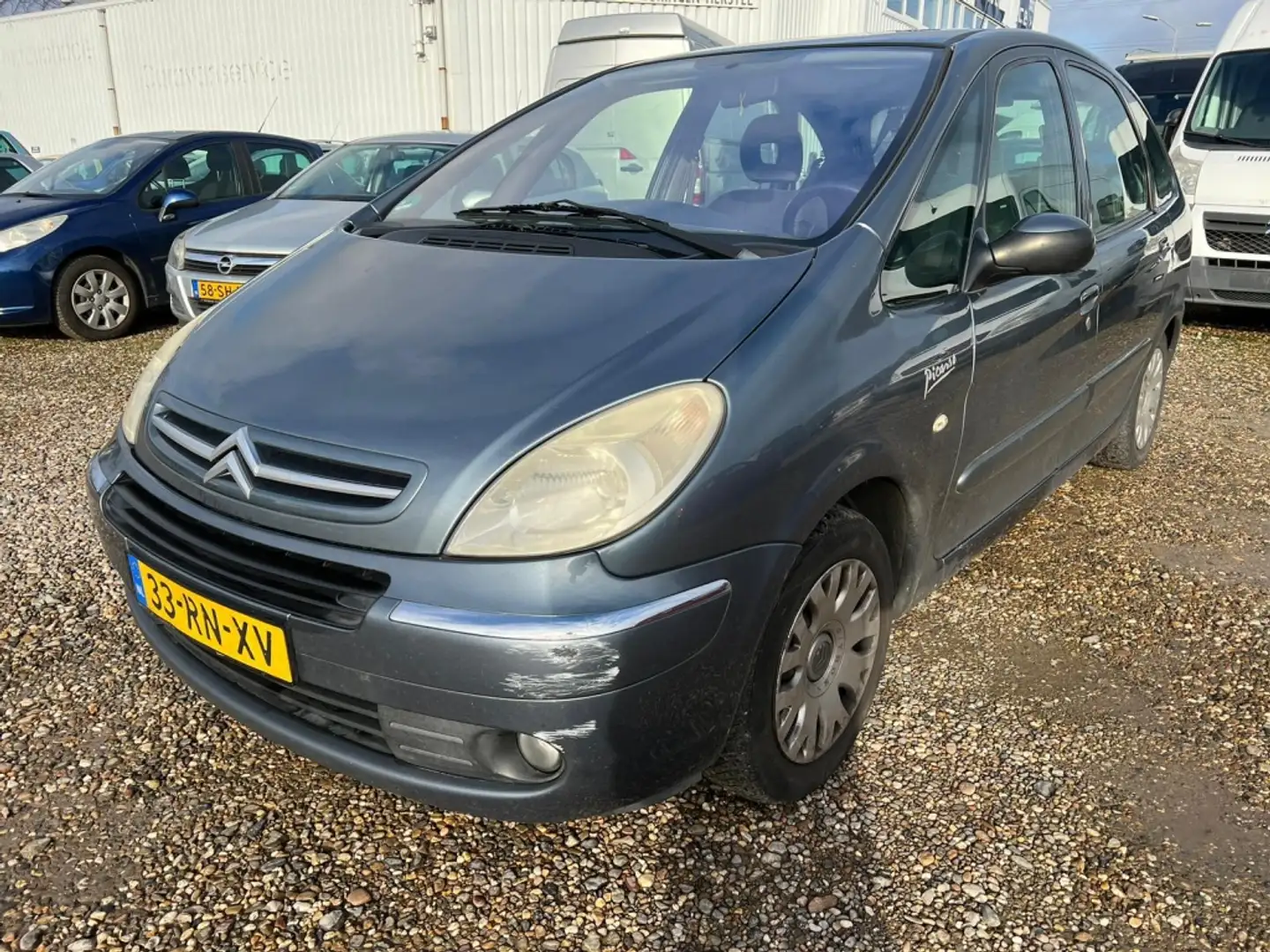 Citroen Xsara Picasso Picasso** NWe APK ! 1.8i-16V Attraction Grau - 1