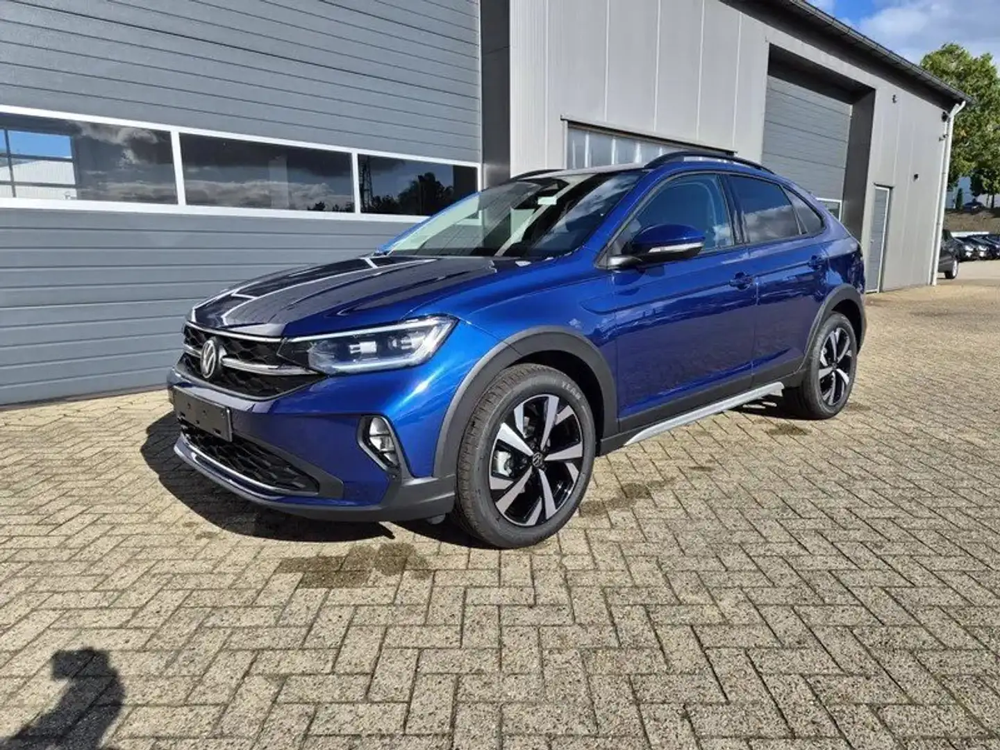 Volkswagen Taigo Taigo 1.0 TSI DSG Life *Matrix* Blau - 1