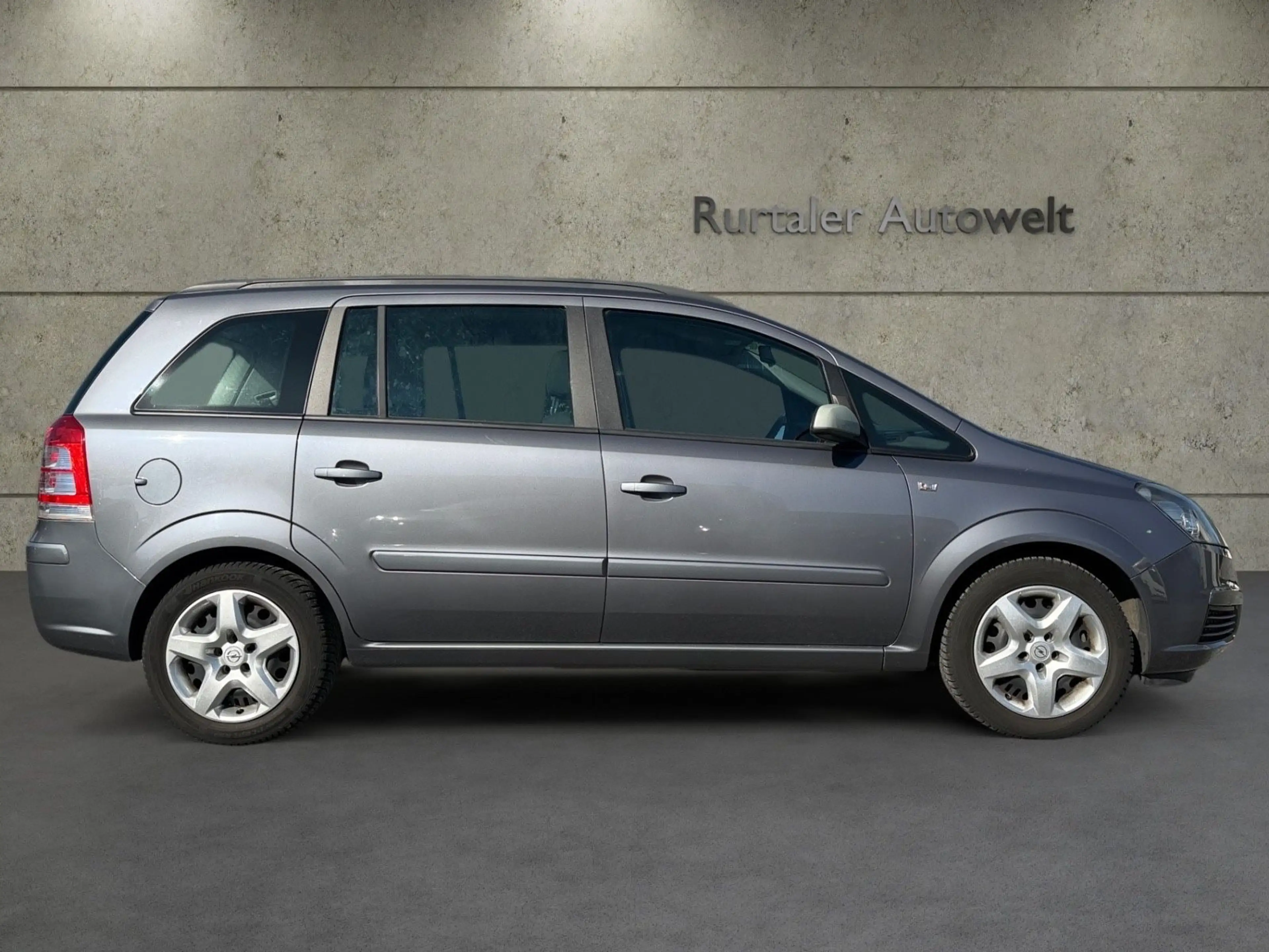 Opel Zafira B Basis *AUTOM.*KLIMA*7-SITZ.*SHZ*AHK*TÜV — photo 6