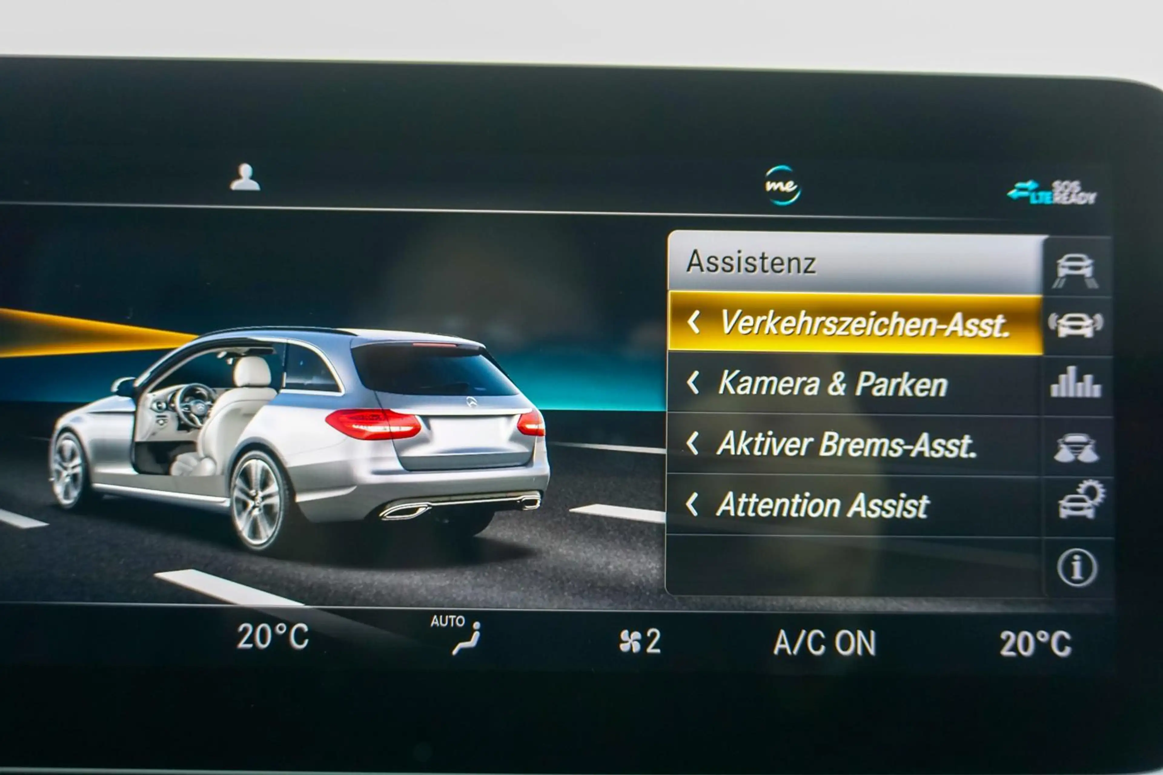 Mercedes-Benz C 43 AMG C 43 T AMG 4Matic Distronic Kamera virtual — photo 11