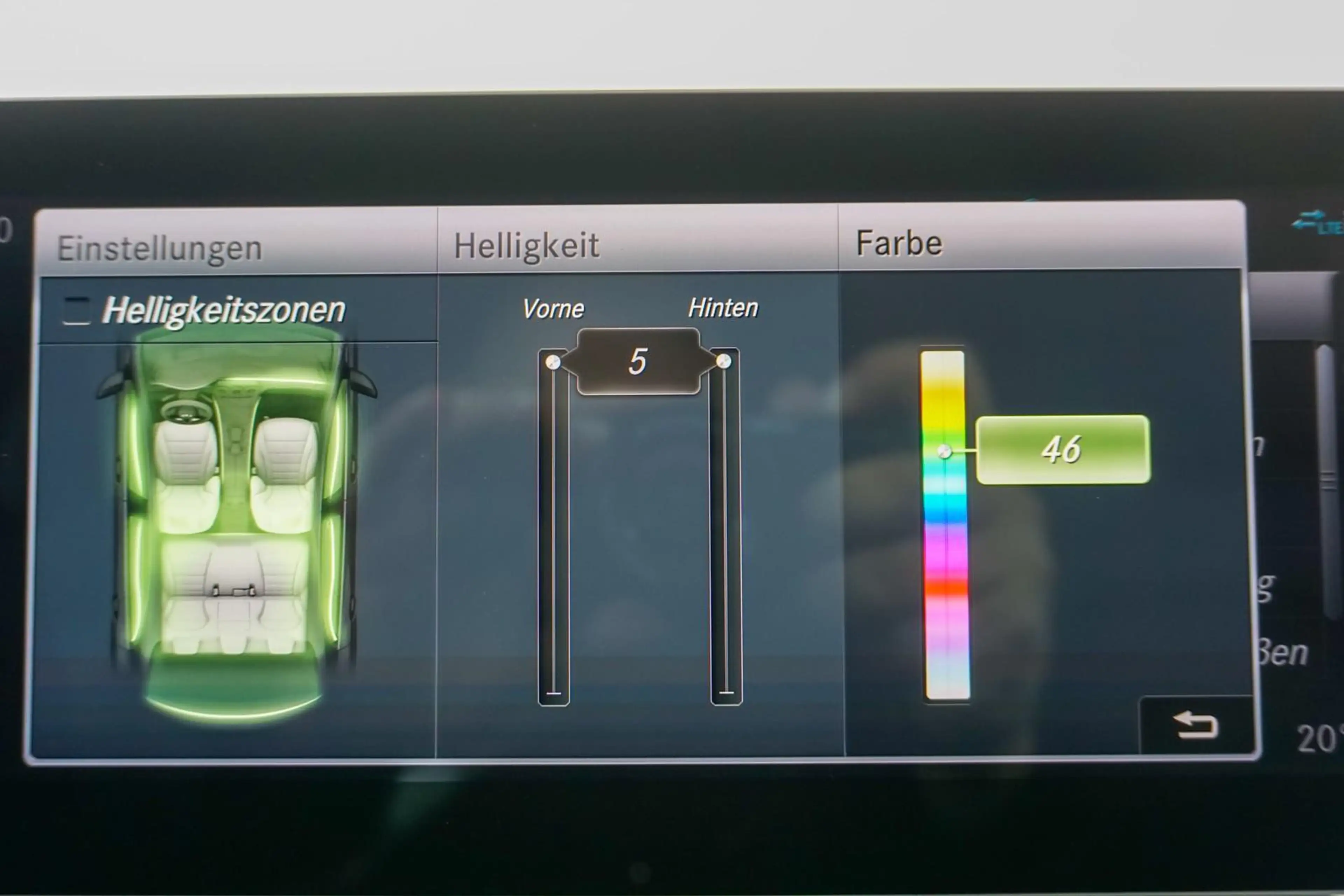 Mercedes-Benz C 43 AMG C 43 T AMG 4Matic Distronic Kamera virtual — photo 12