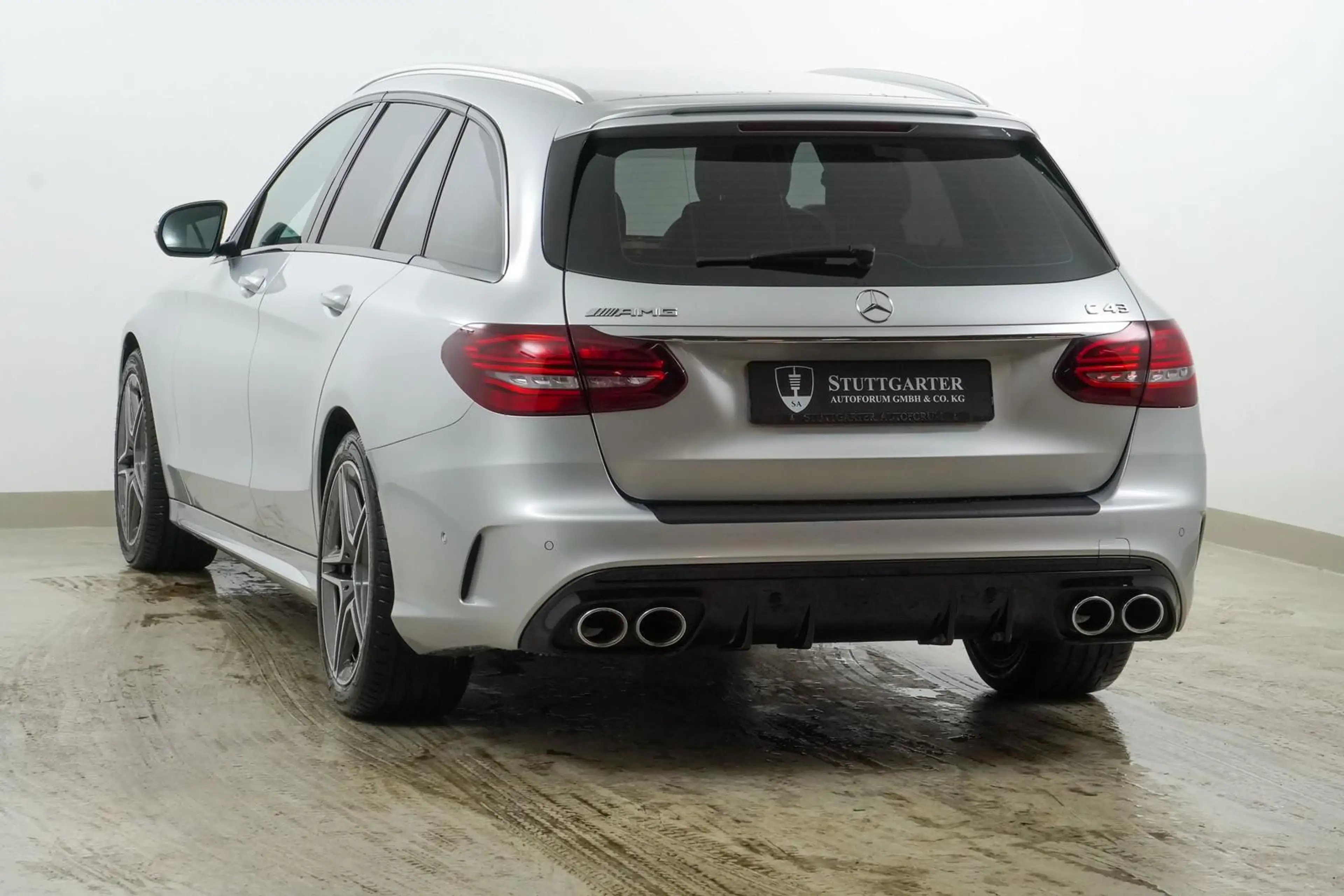 Mercedes-Benz C 43 AMG C 43 T AMG 4Matic Distronic Kamera virtual — photo 4
