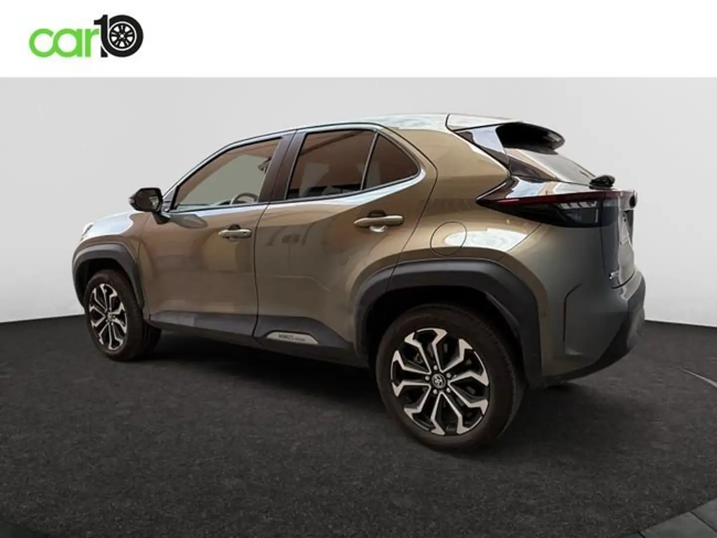 Toyota Yaris Cross 120H Active Tech Verde - 2
