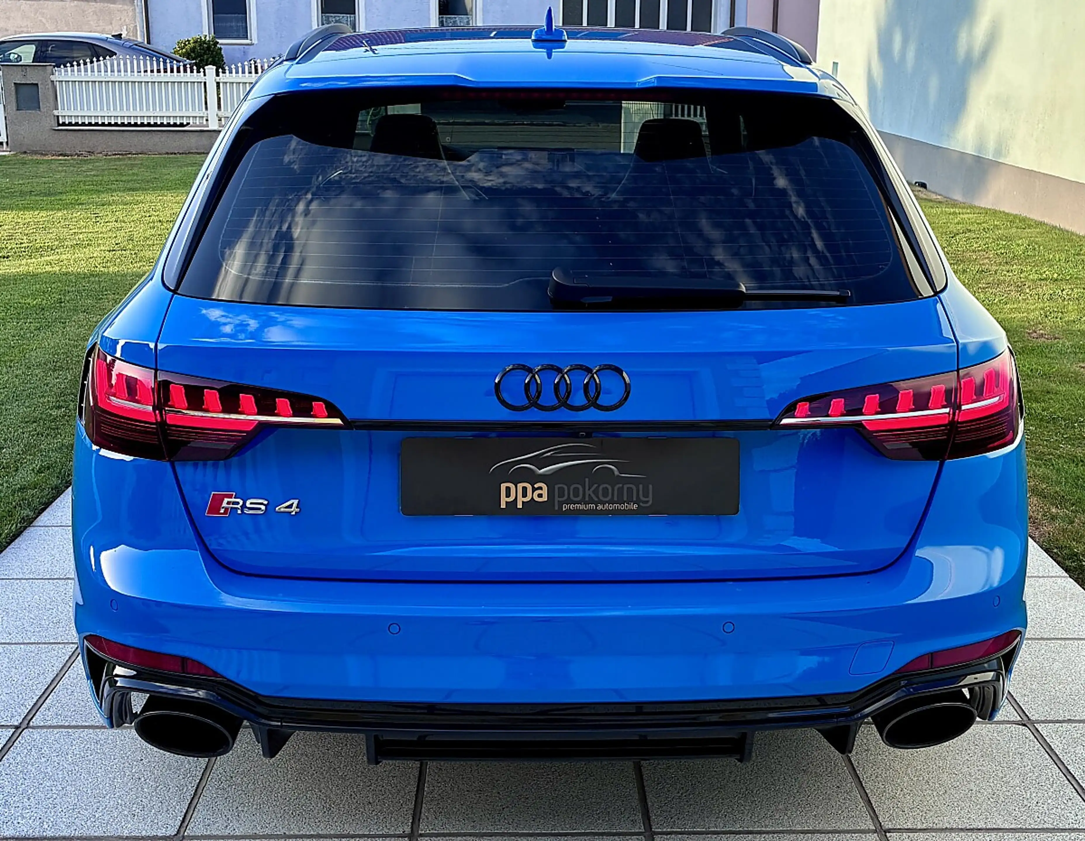 Audi RS4 Avant 2,0 TFSI quattro tiptronic - Topzustand — photo 6