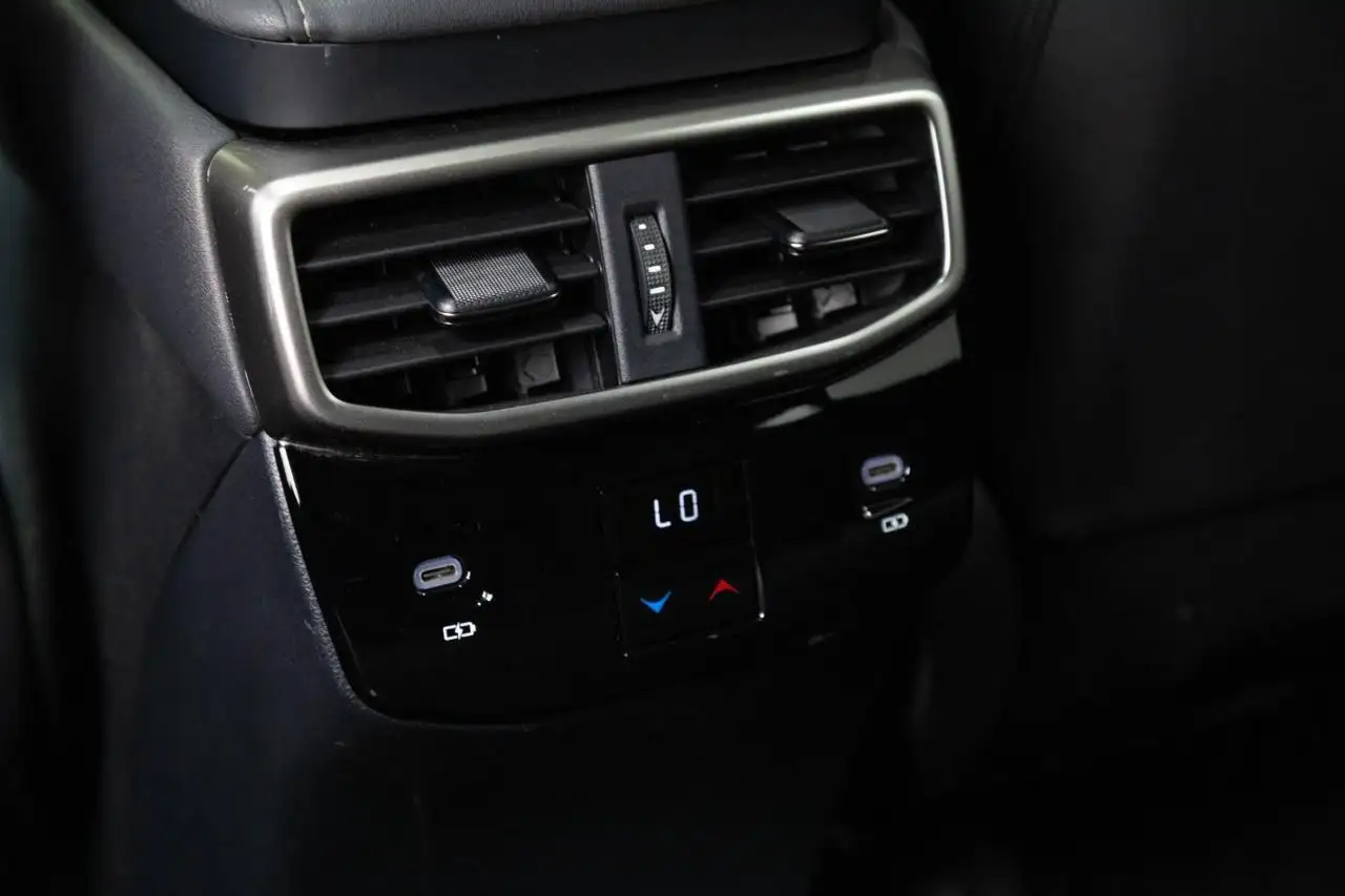Lexus RX photo Lexus RX