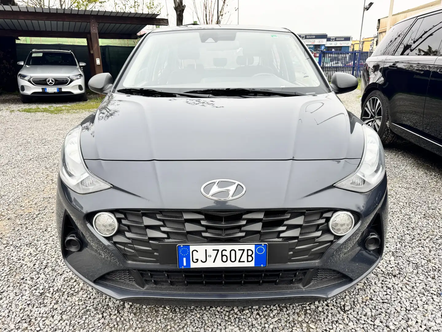 Hyundai i10 1.0 Advanced OK NEOPATENTATI Grigio - 2